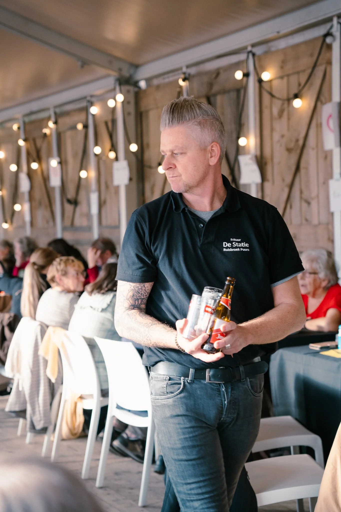 Fituur de statie ruisbroek 10 jaar yelu yenthe lufin puurs fotograaf puurs architectuur event automotive