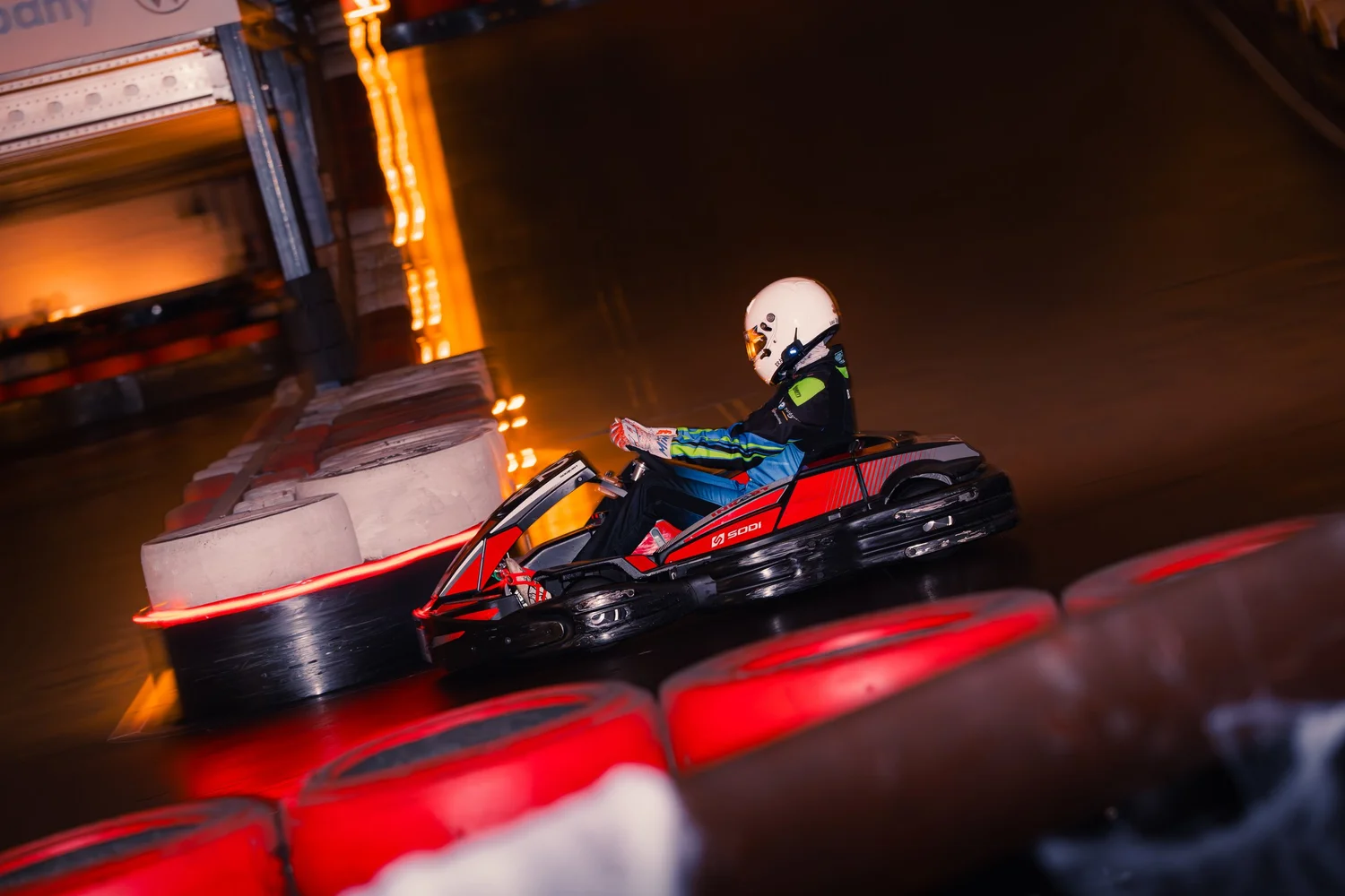 Inkart Halloween Race, actiebeeld, motorsport fotografie, fotograaf Antwerpen, yelu visuals
