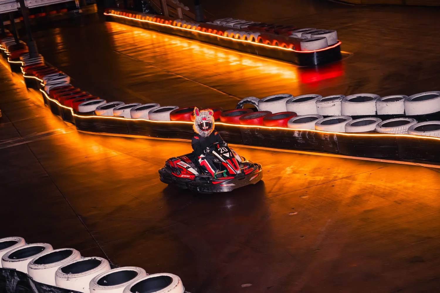 Inkart Halloween Race, actiebeeld, motorsport fotografie, fotograaf Antwerpen, yelu visuals