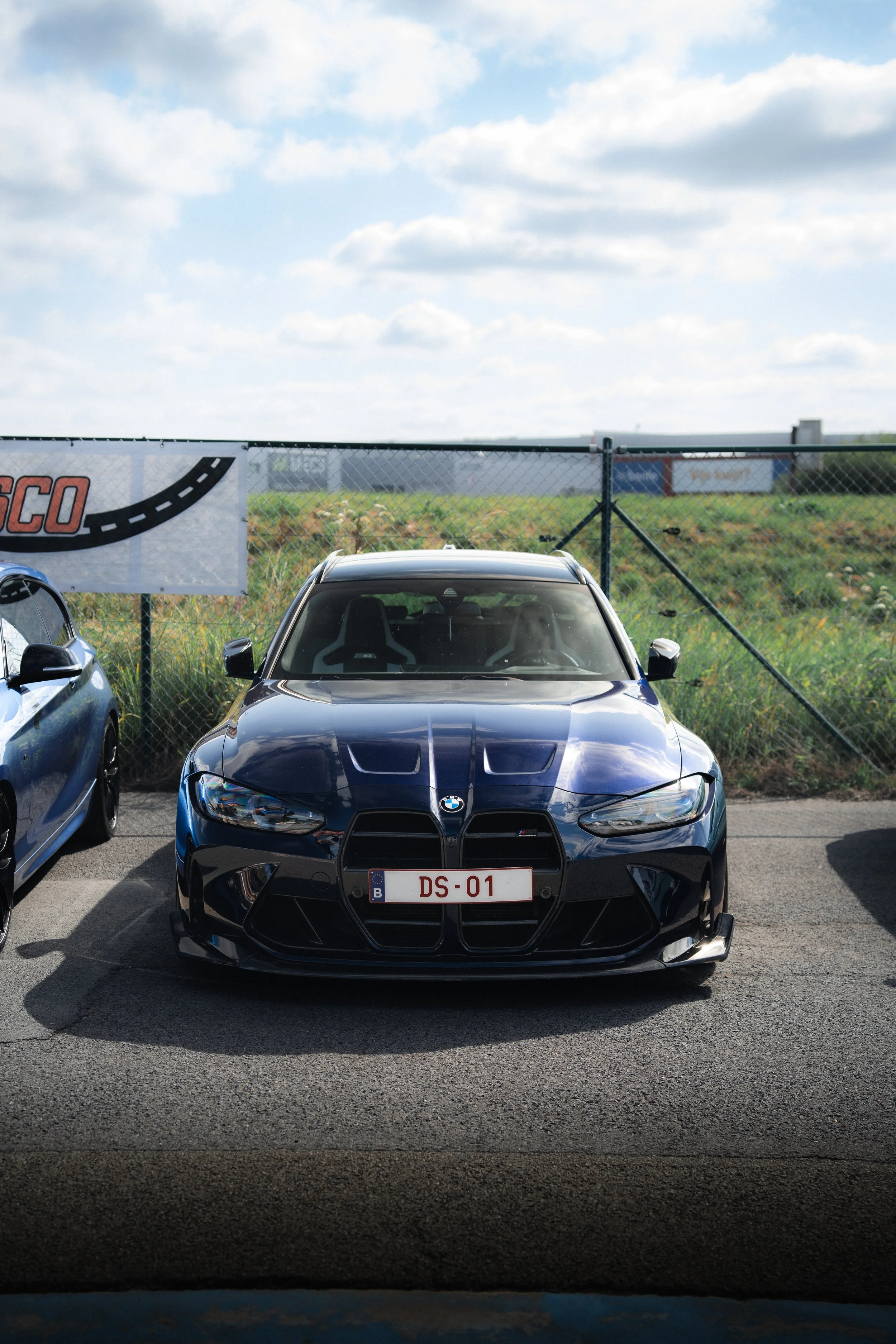 Inkart cars karts coffee yelu yenthe lufin puurs fotograaf puurs architectuur event automotive