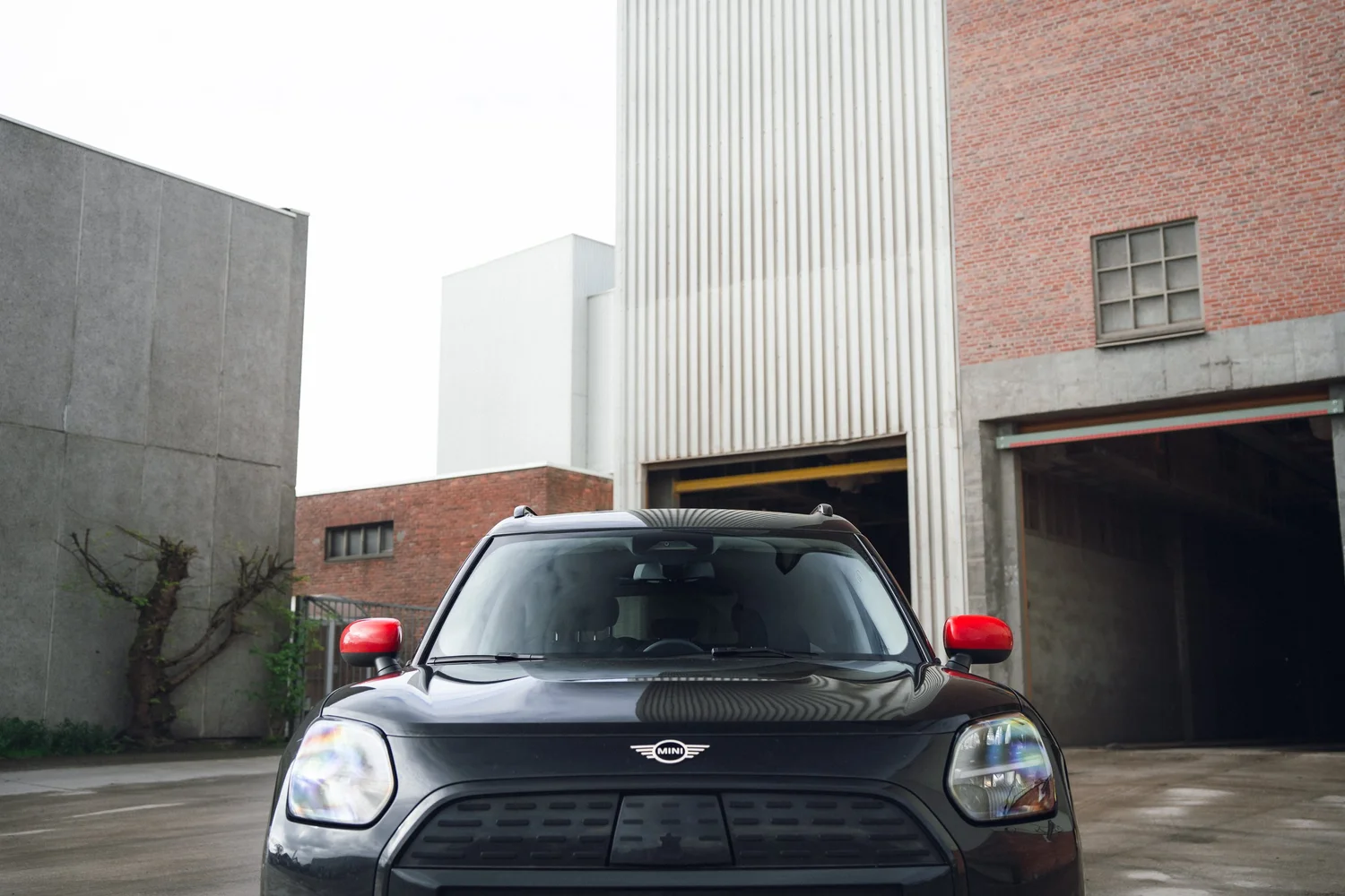 Mini Countryman Electric, commercial autofotografie, fotograaf Puurs, Antwerpen, yelu