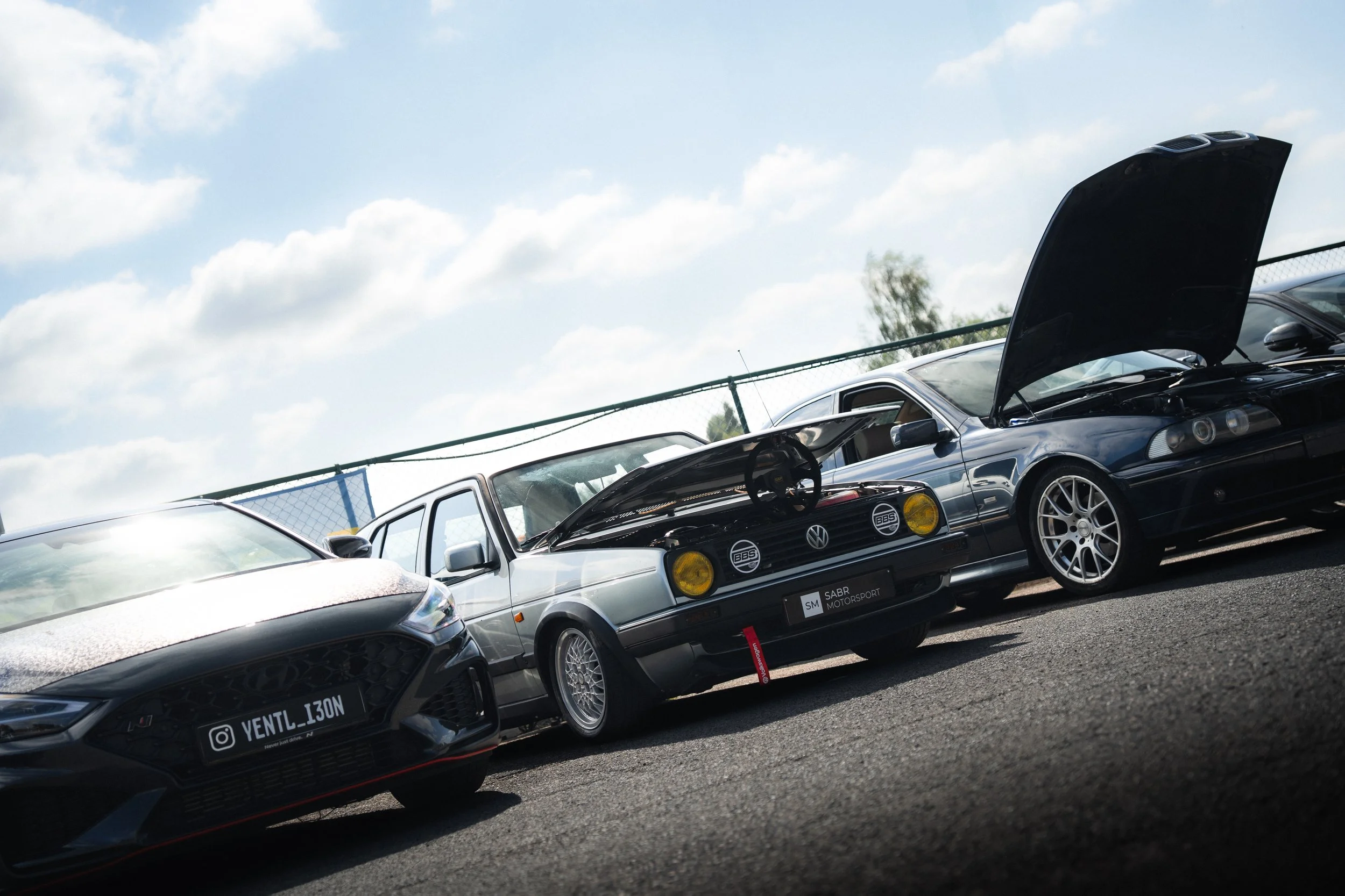 Inkart cars karts coffee yelu yenthe lufin puurs fotograaf puurs architectuur event automotive