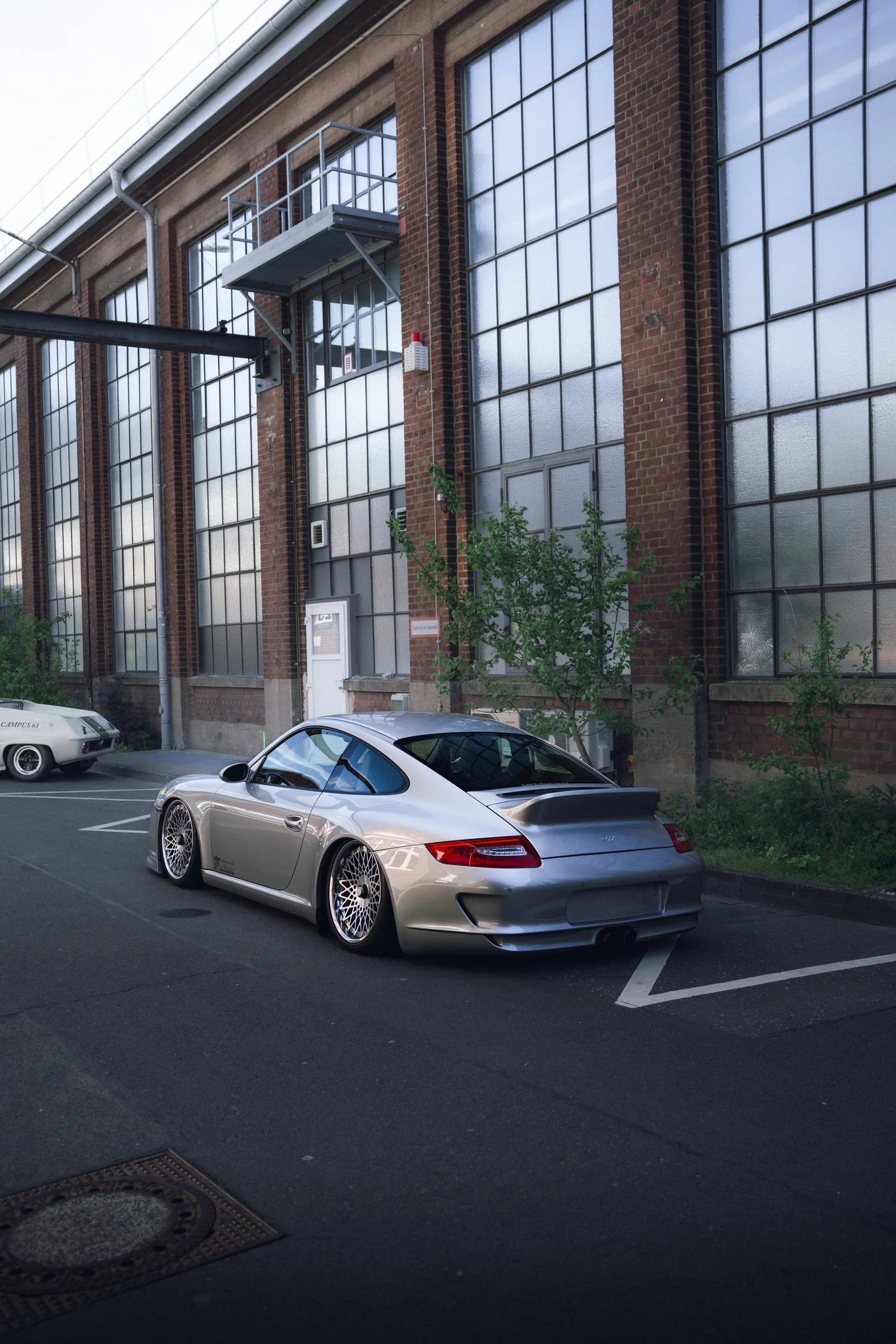 Porsche 911 op locatie, automotive fotografie, fotograaf Puurs, yelu visuals