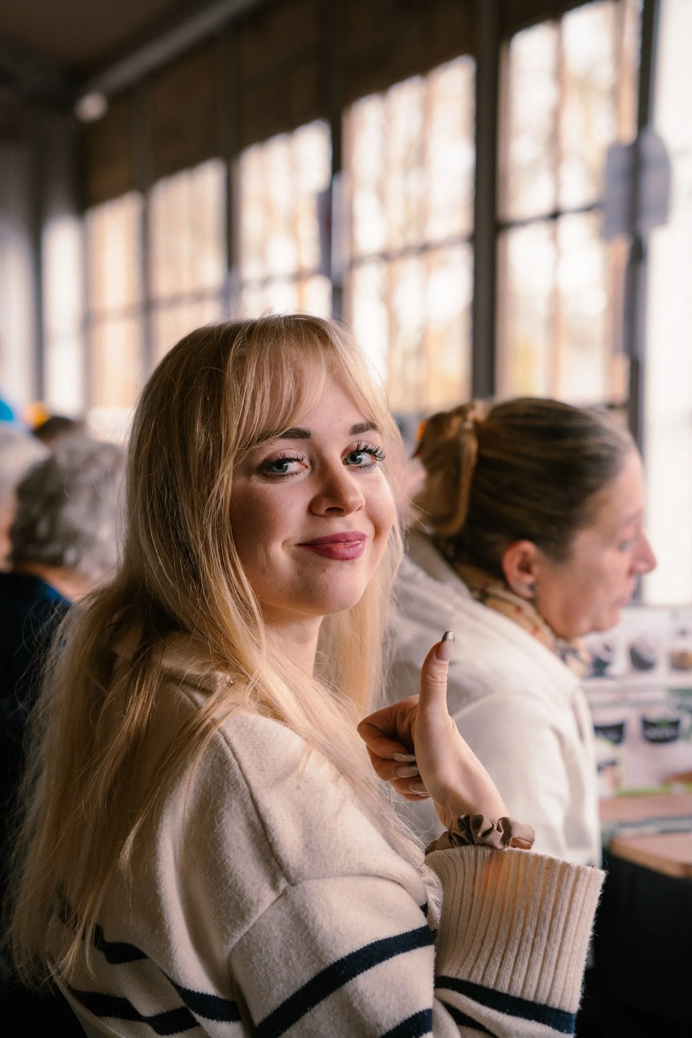 Frituur De Statie, sfeerbeeld, event fotografie, fotograaf Antwerpen, yelu visuals
