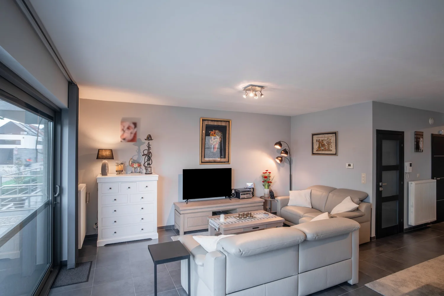 Lindestraat Bornem, woning, vastgoedfotografie, fotograaf Puurs, yelu visuals