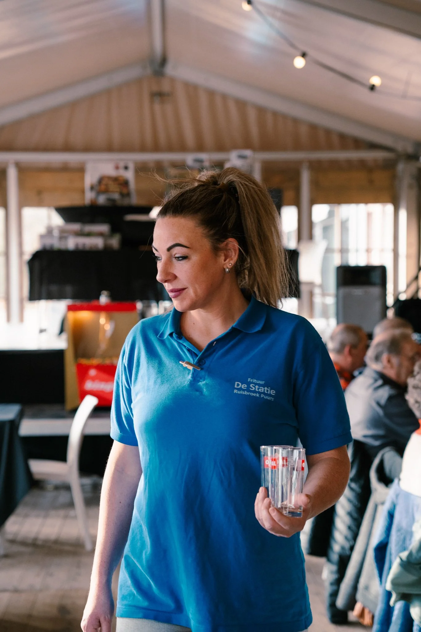 Fituur de statie ruisbroek 10 jaar yelu yenthe lufin puurs fotograaf puurs architectuur event automotive