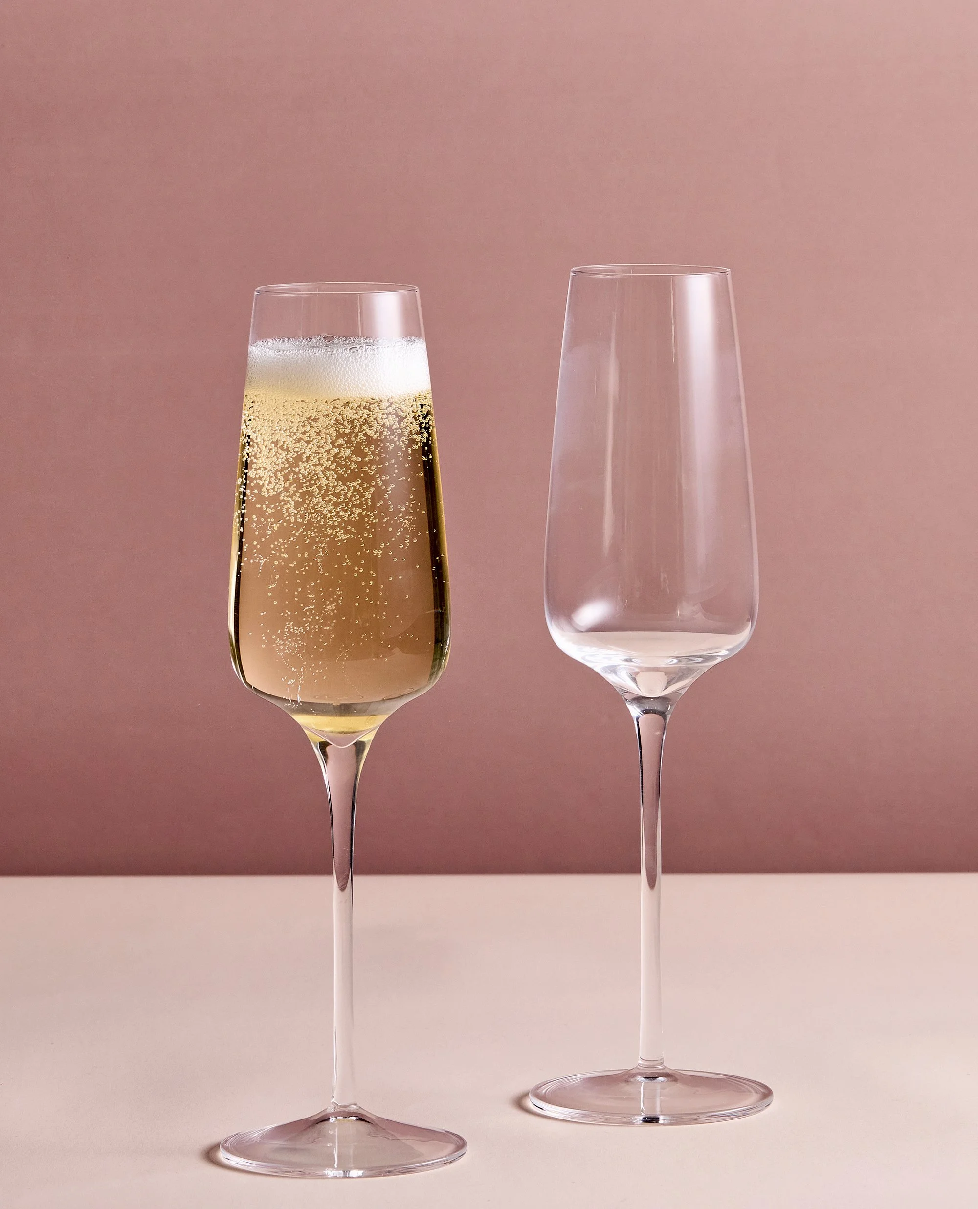 ASD10413 - Set of 2 Juno Champagne Flutes - Lifestyle.jpg