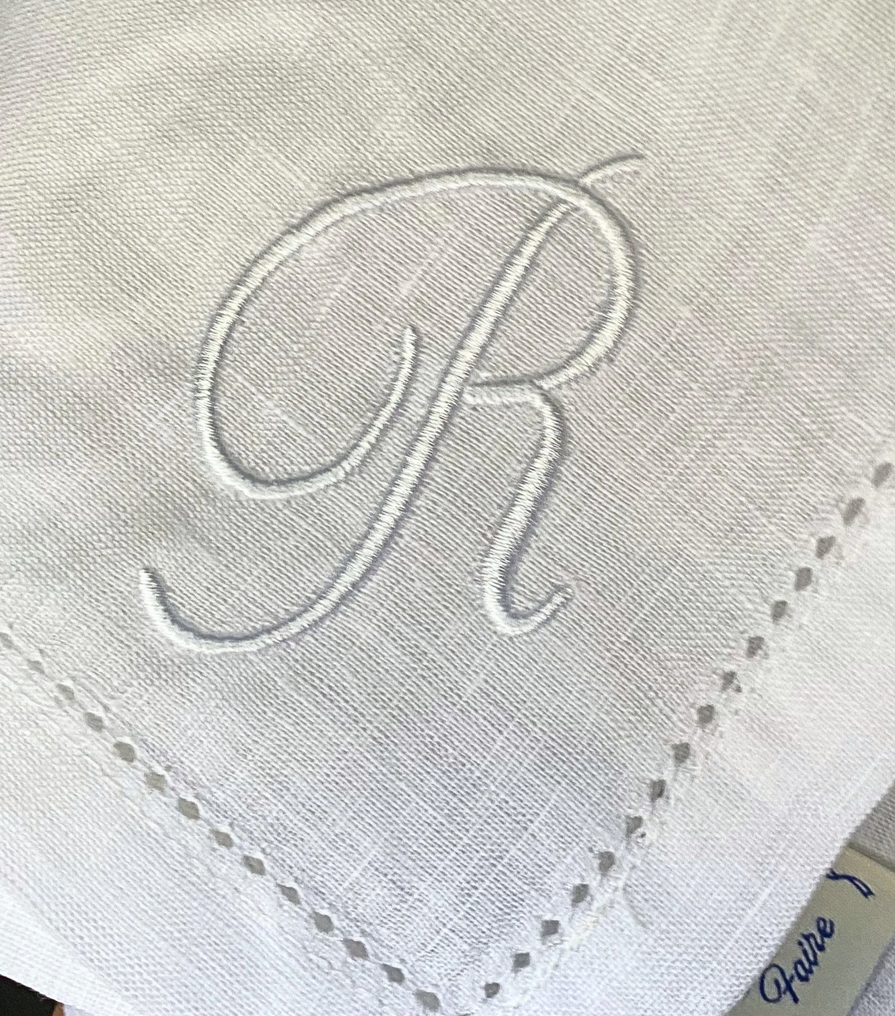 Linen Initial Monogrammed Napkin with Letter R