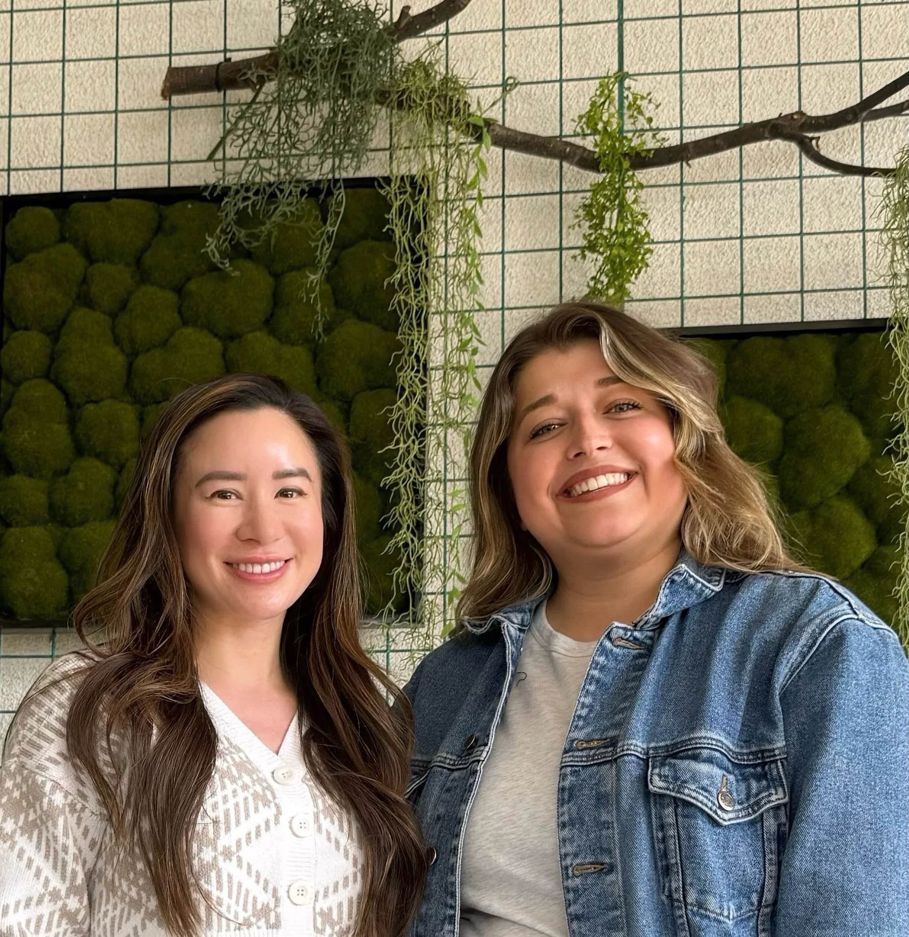 Hello from your therapists 💕

Our Approach to Therapy: 
✨ Creating a safe space
✨ Helping clients increase self-awareness 
✨ Supporting emotional and mental growth
✨ Helping clients feel less stuck
✨ Believing transformation and positive change are 
