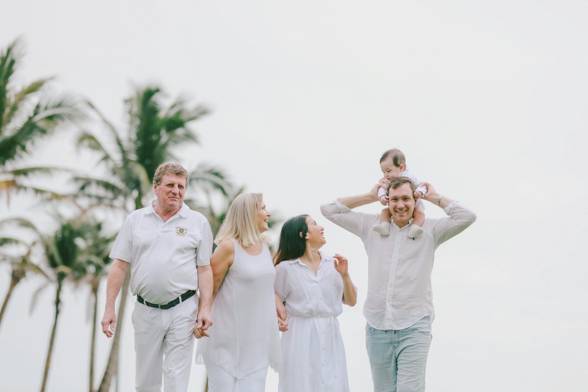 When Your Parents Minimize Your Feelings: How to Communicate Without Losing Yourself in the Sandwich Generation