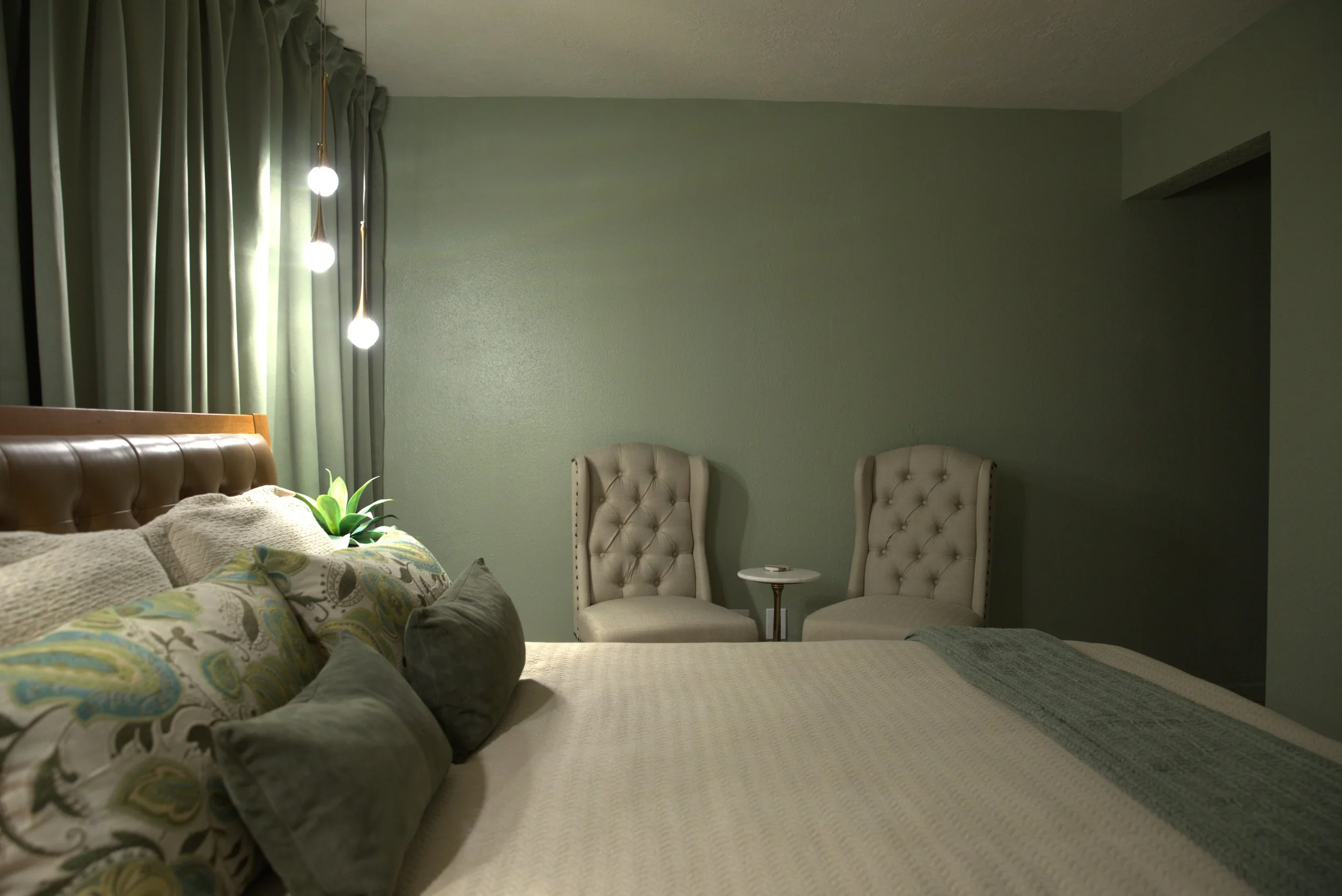 Green Suite bed SSOC.jpg
