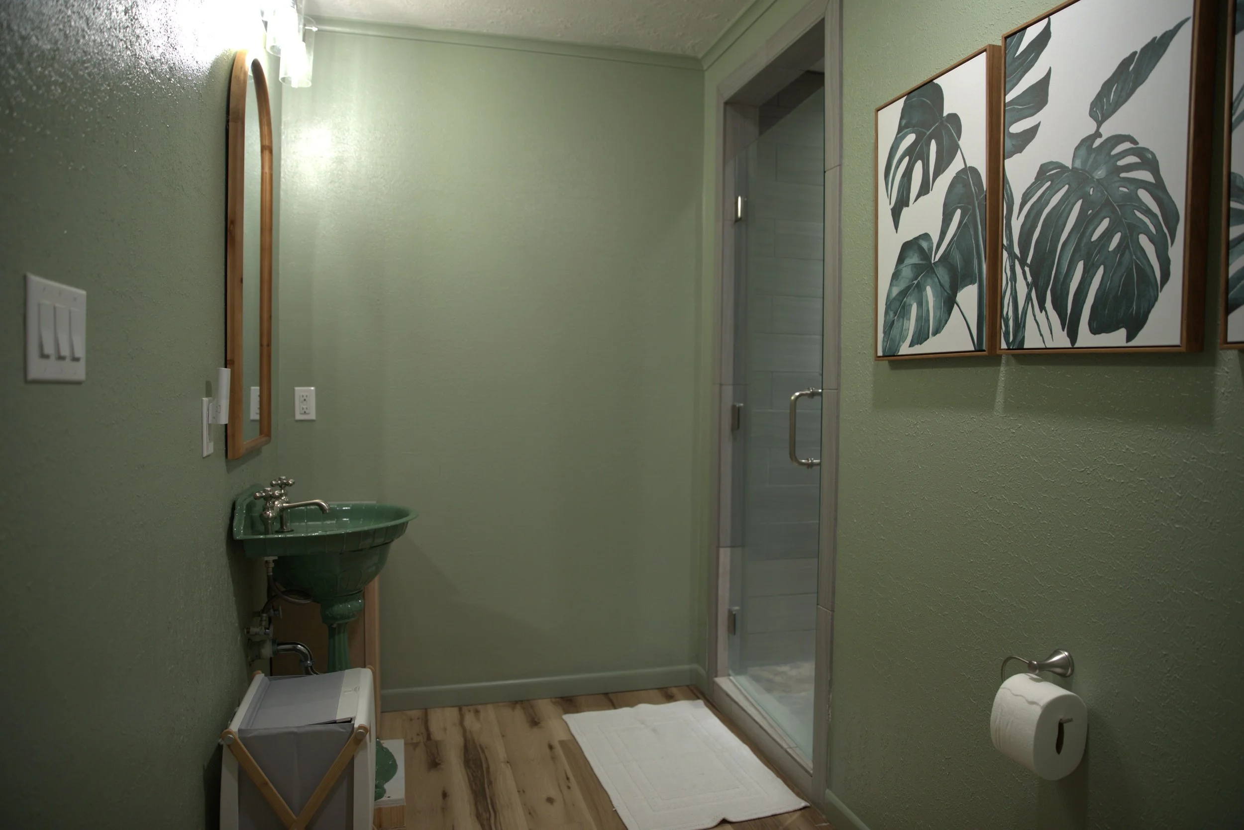Green whole bath.jpg