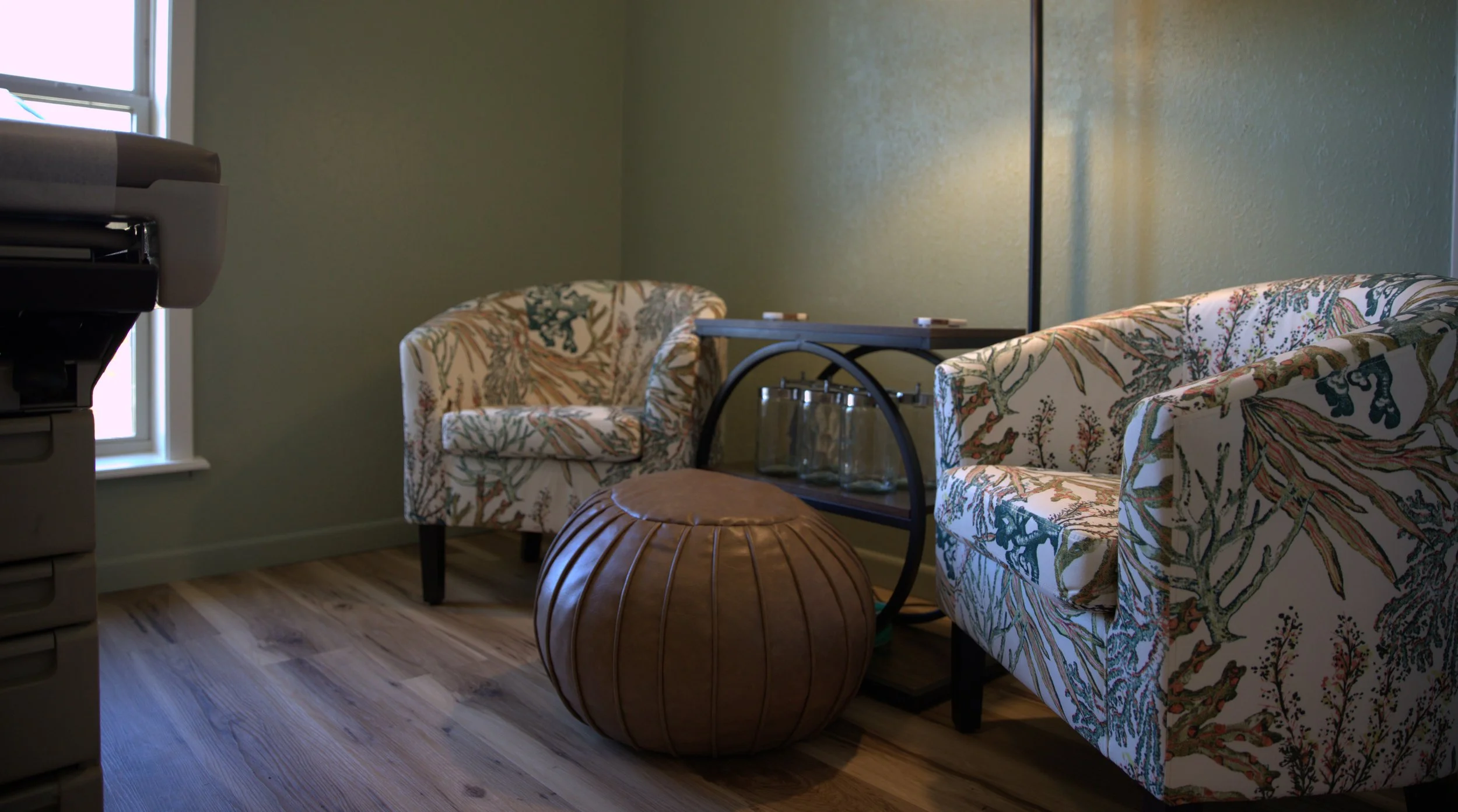 Clinic Barrel seats.jpg