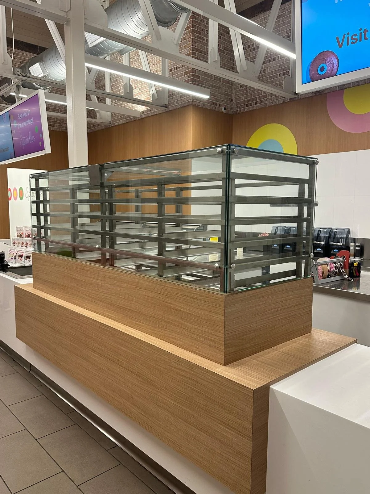 Laminate & Re-Laminate Countertop & Cabinet Fabrication & Installation