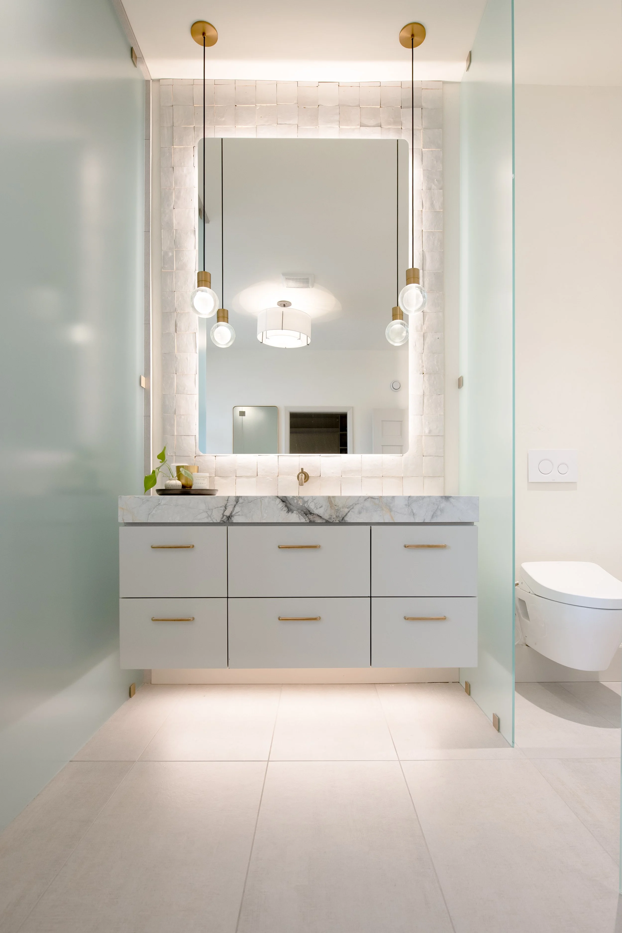 tile flooring bathroom