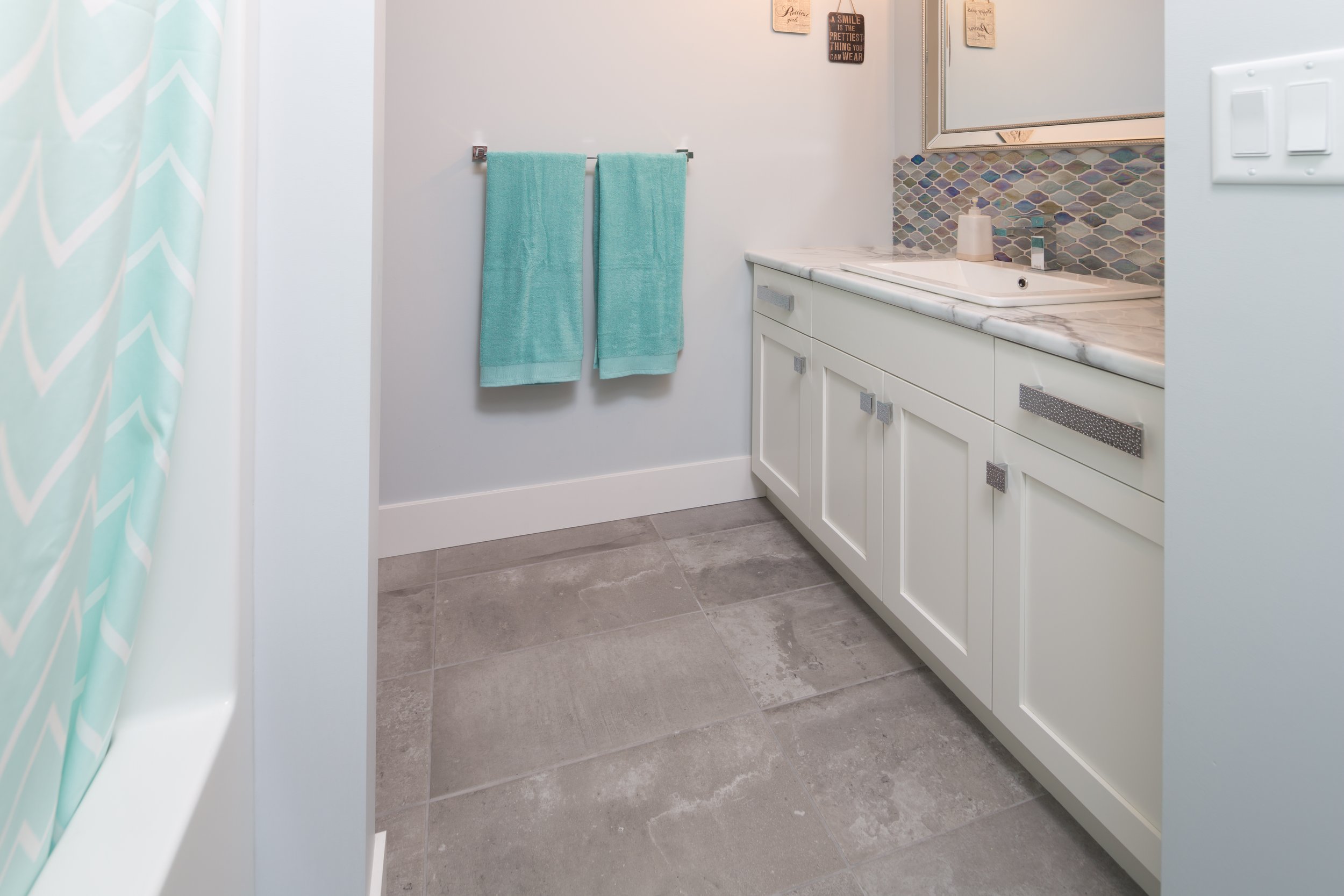 tile floor and backsplash.jpg
