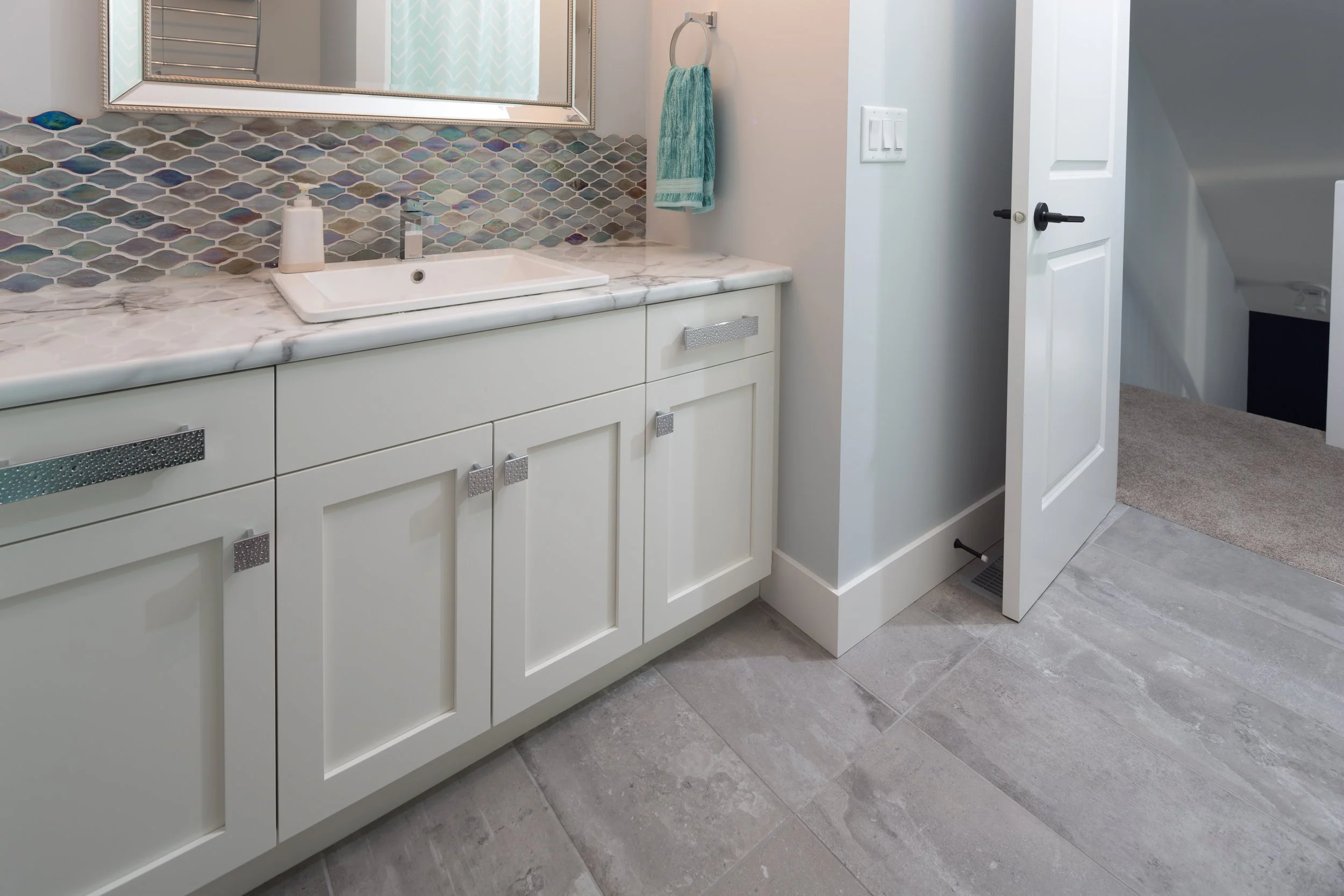 11 tile floor and backsplash bathroom kelowna R.jpg