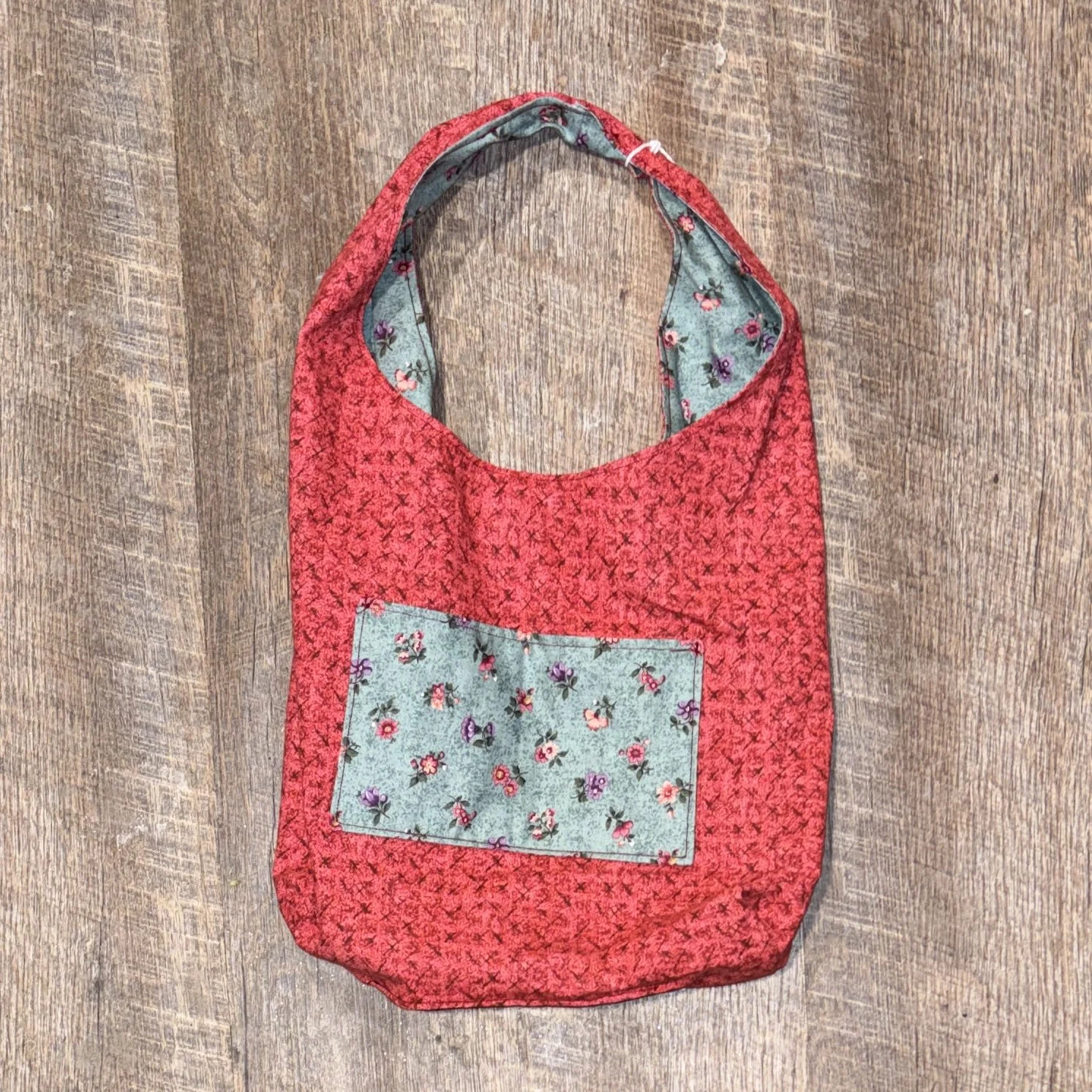 Red & Blue Flowers Market Bag (Opposite Pattern Pocket)