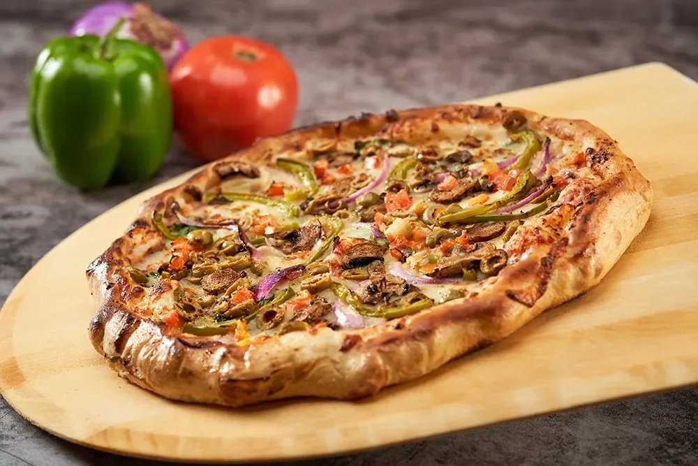 calvinos-pizza-gallery15-1920w.webp
