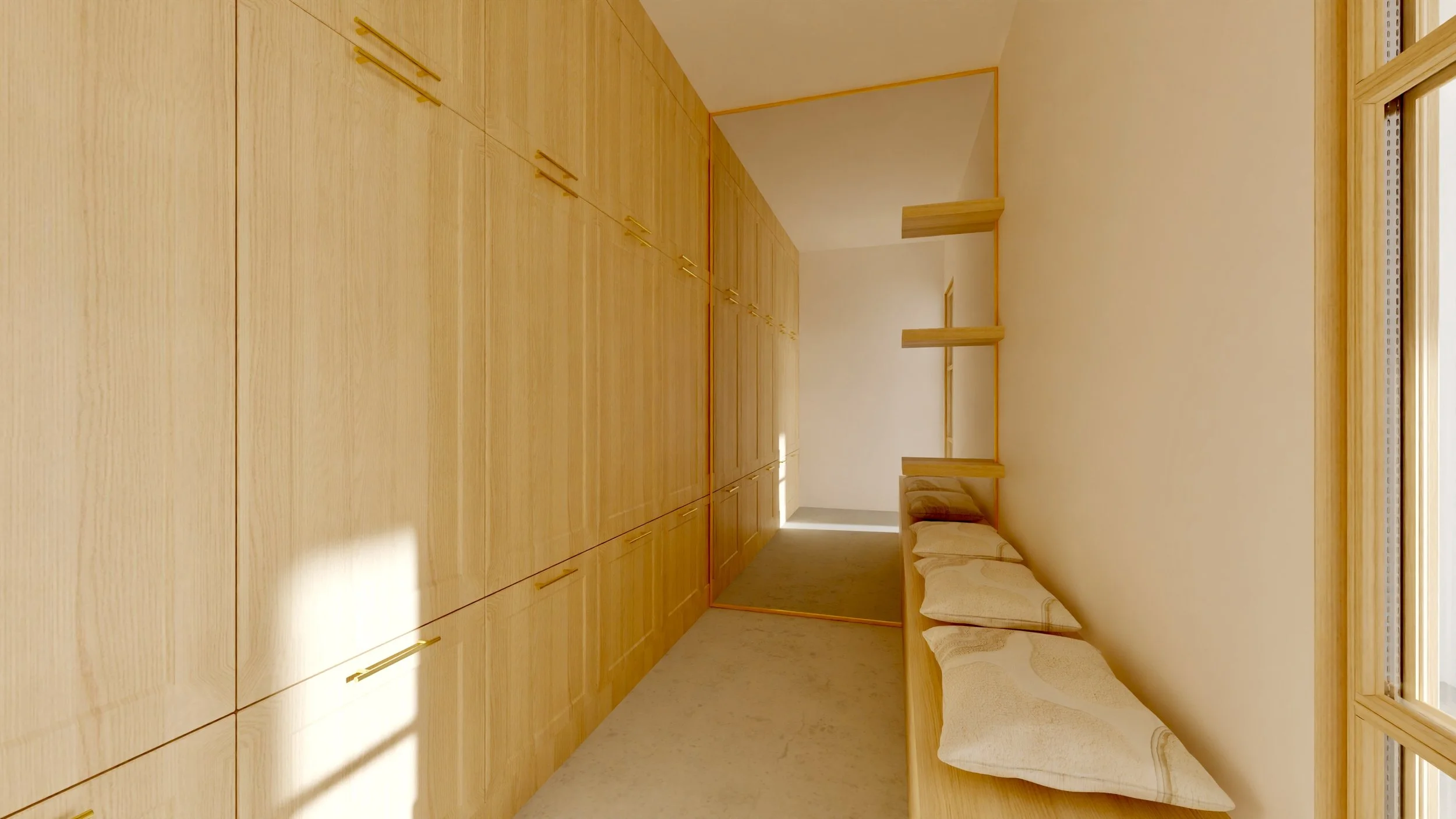 Une pièce avec un mur couvert de grands placards en bois clair et un banc avec des coussins. Une grande fenêtre laisse entrer de la lumière naturelle.