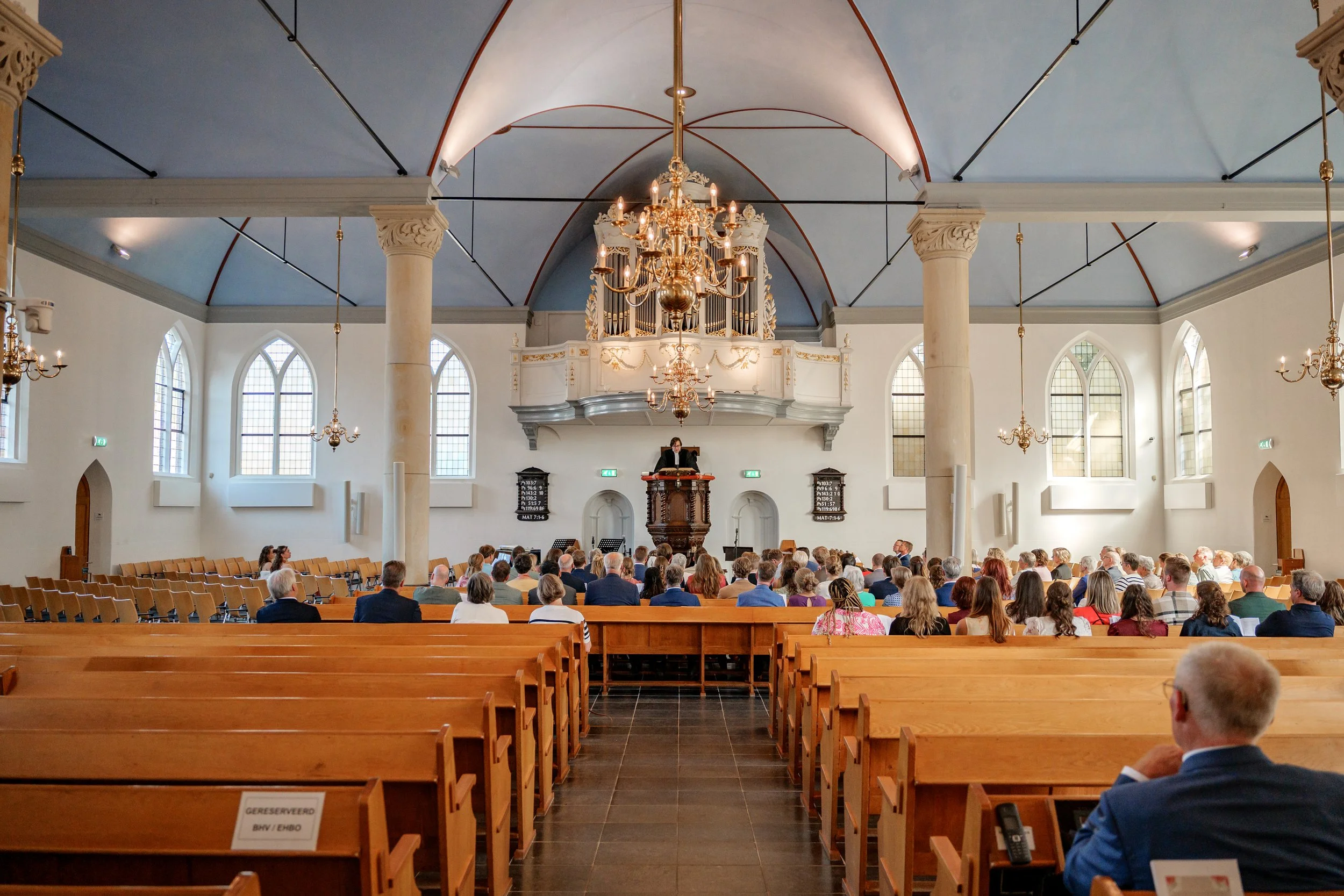 trouwen-trouwfotografie-kerk-nederland-mateo-media.jpg