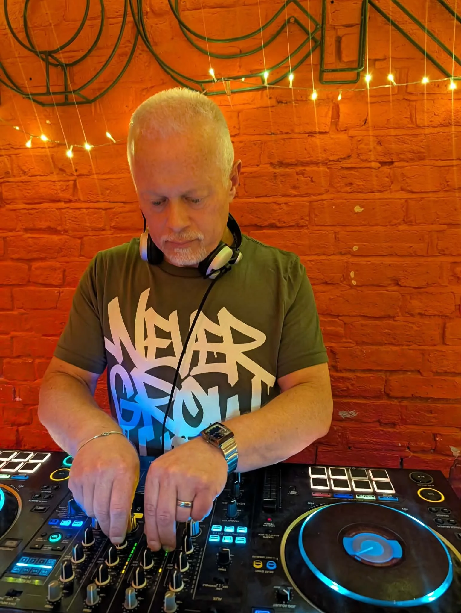 the melting pot: Scott Cornwell