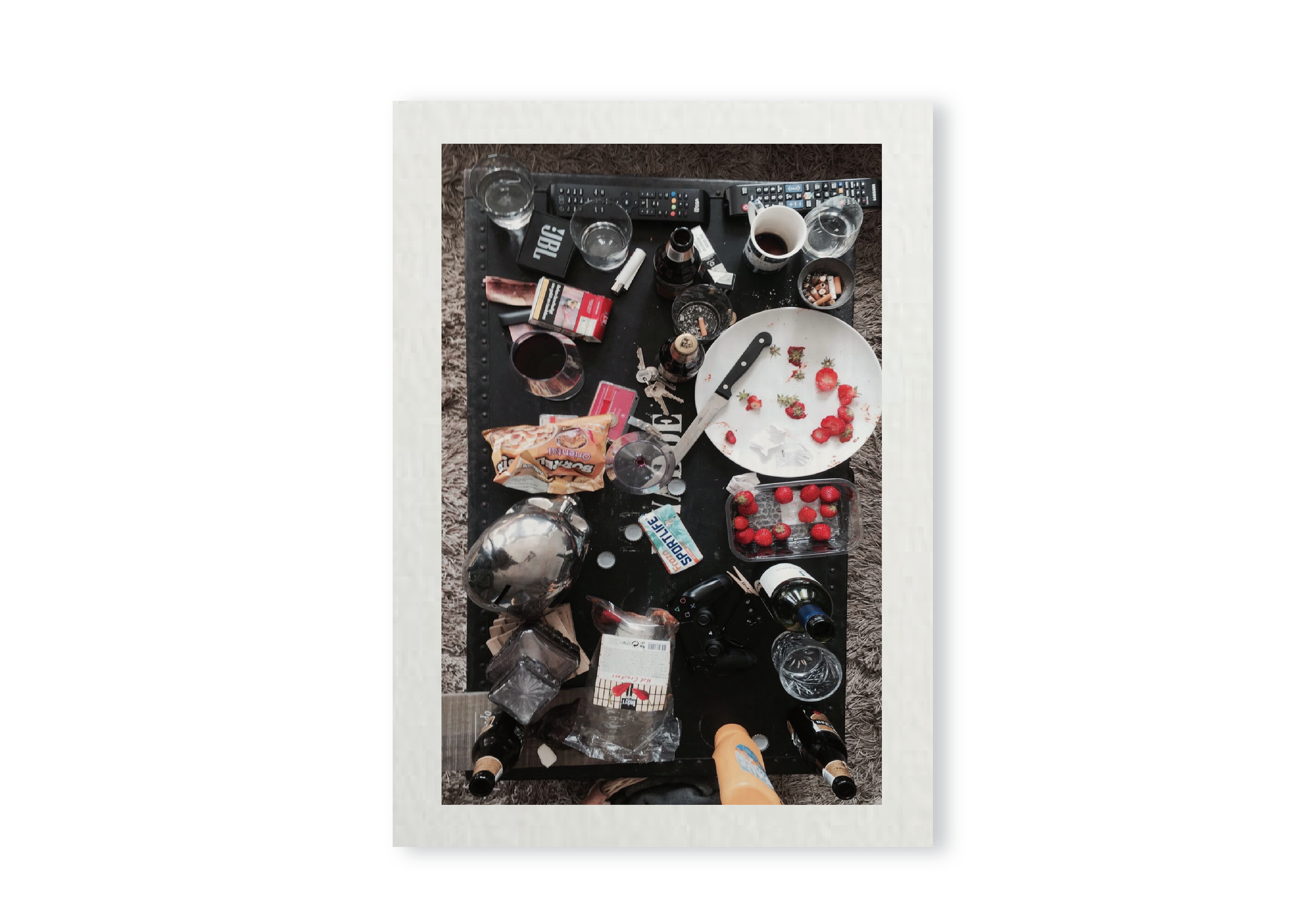 romance isnt foto.png