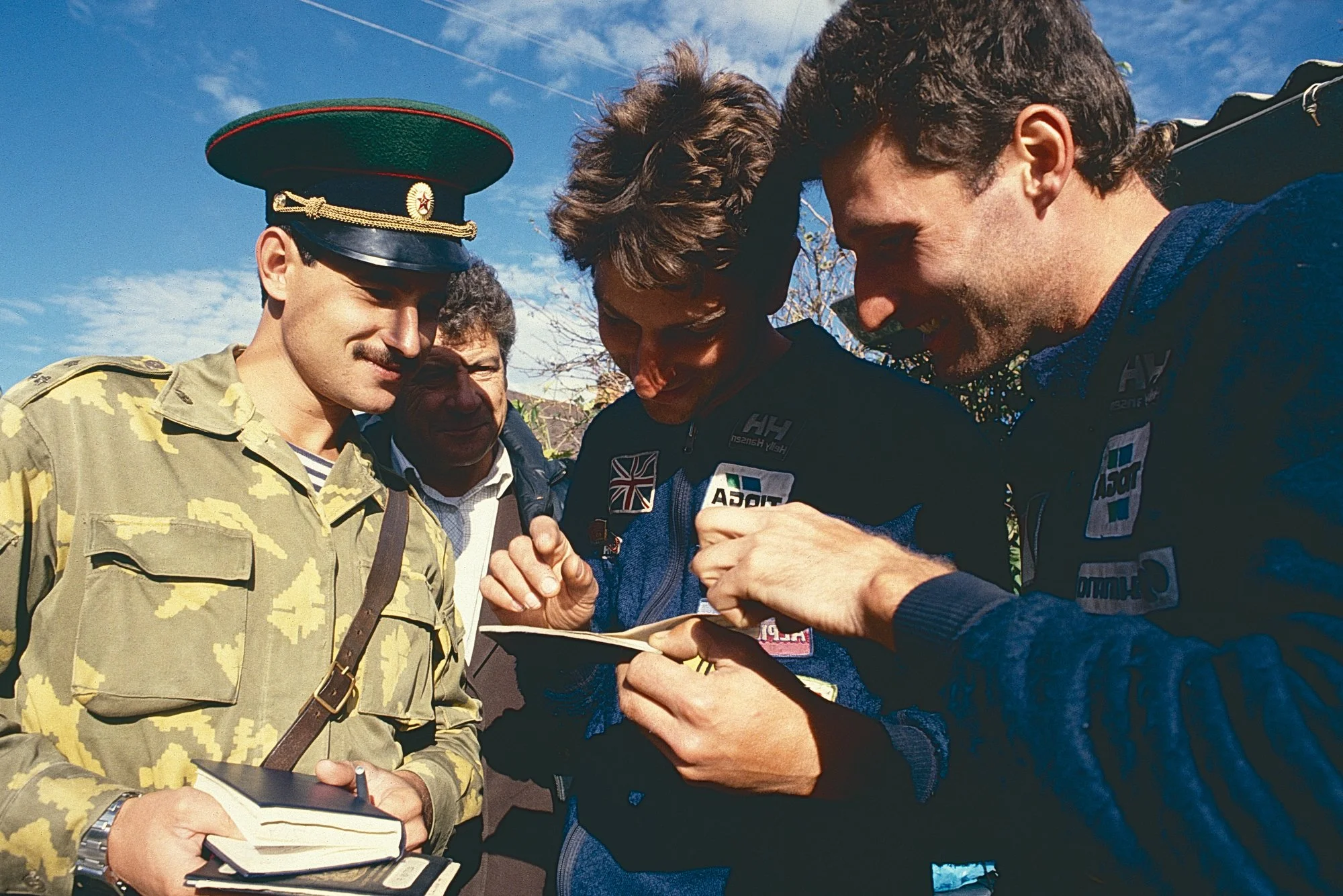 The border guard who had never seen Western passports is friendly, but informs us that the magical dirt track that brought us to the border military base last night is only a few kms long and off-limit to civilians. 