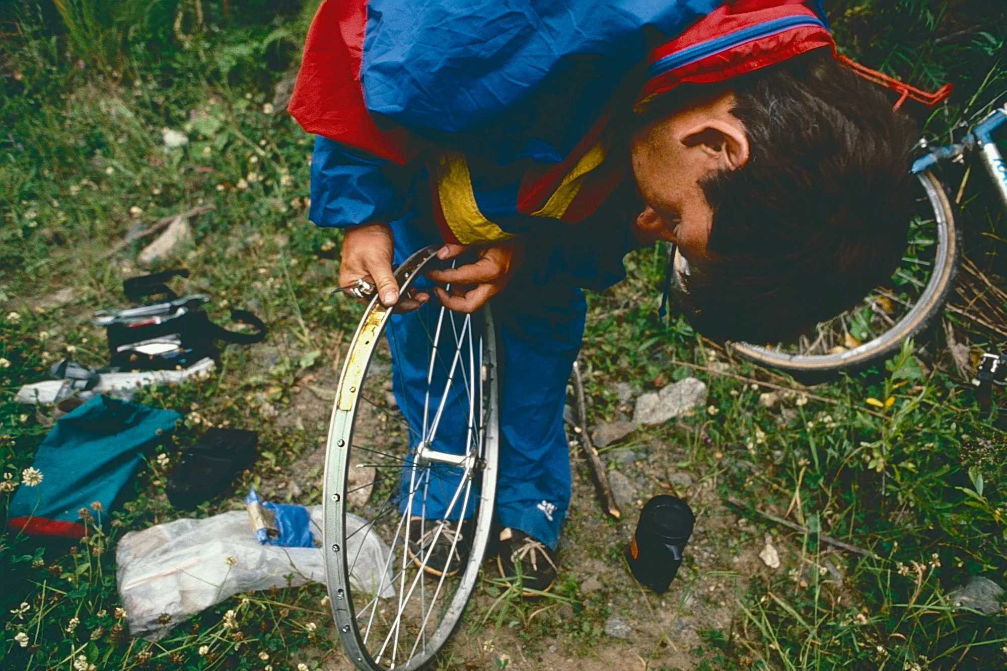 Fresh out of wheels: not expecting to go through as many rims and spokes as we did between Leningrad and the Altai, we shipped the bulk of our spare rims to a post office in Siberia, where we planned on loading up on spare parts before tackling an 80