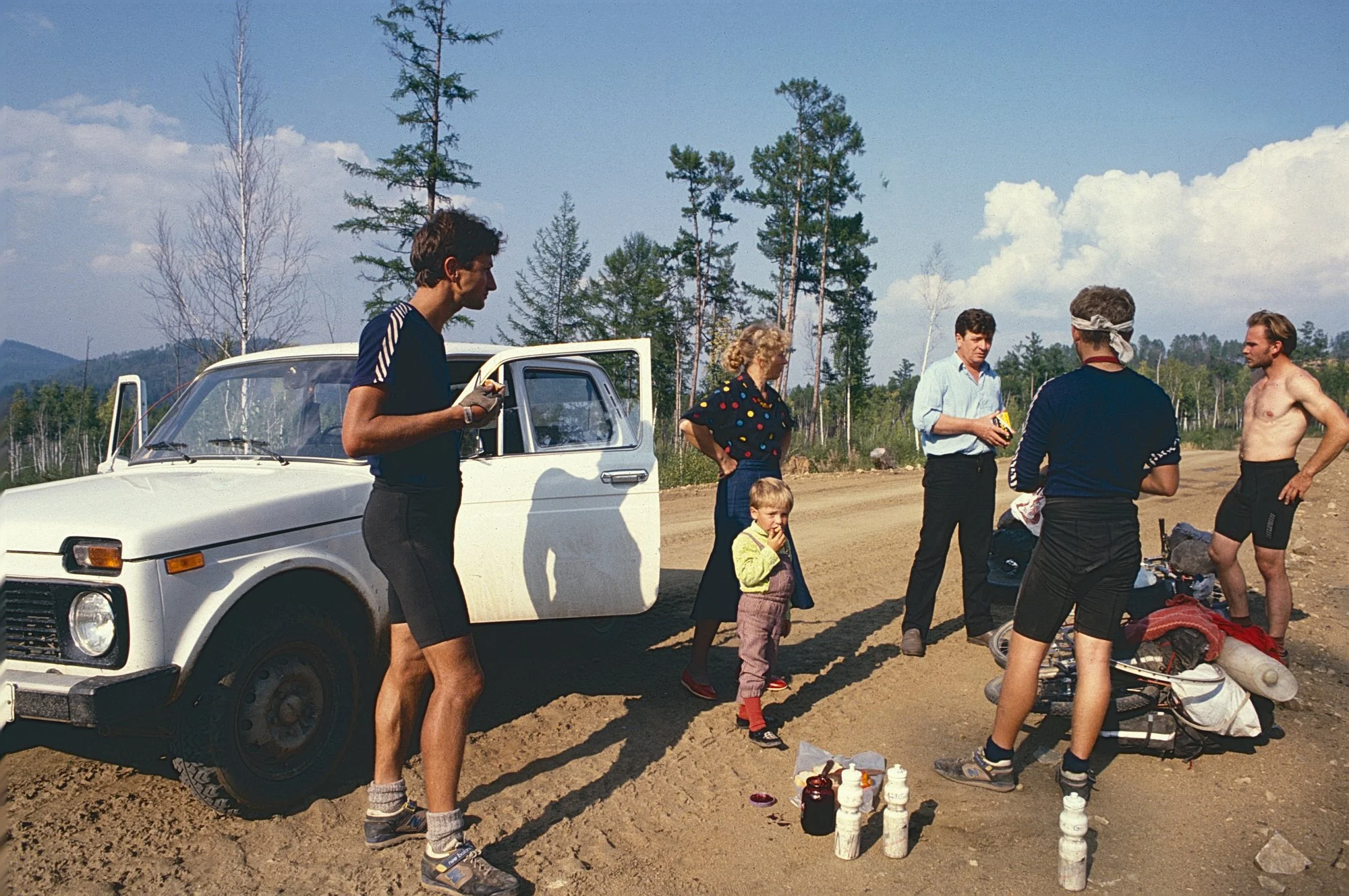 The director of a goldmine and his family stop for a chat, and invite us to spend the night at the mine, something unthinkable before the Gorbachev era. 