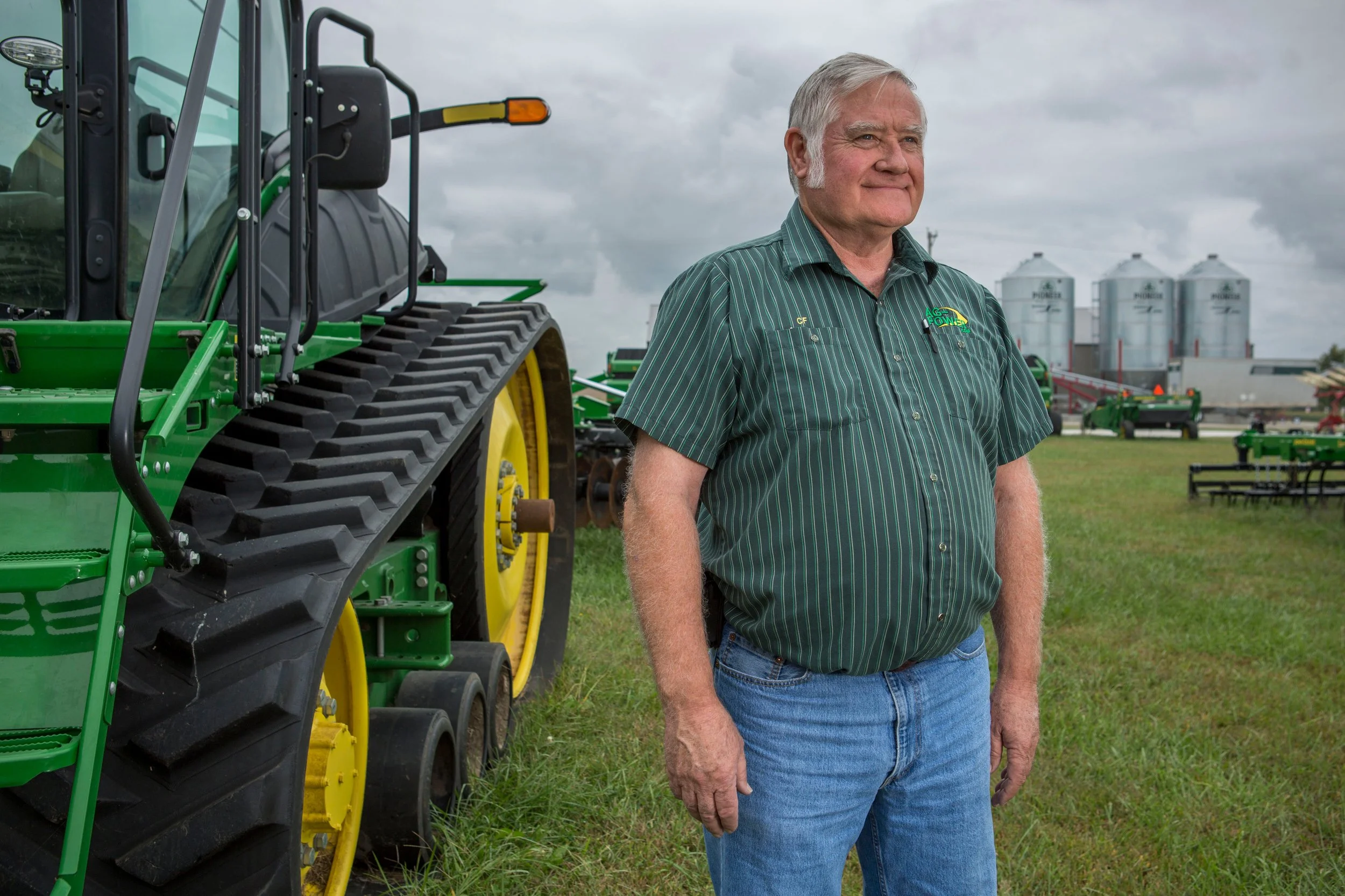 John Deere salesman, Missouri