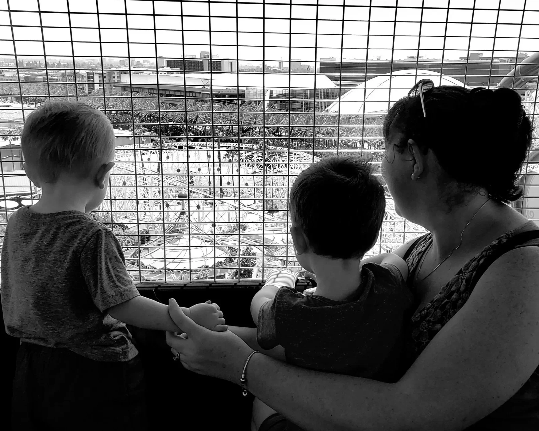 Silhouette mom and kids