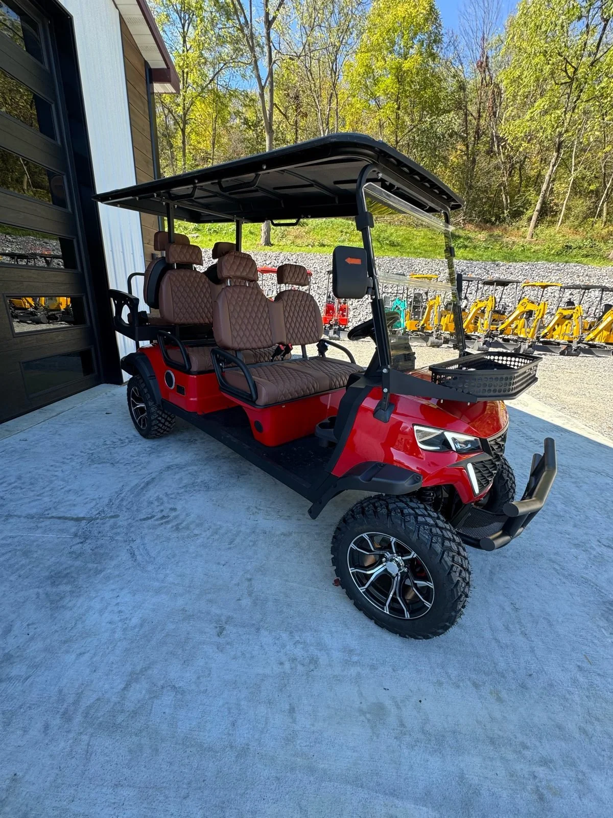 future-gc42s-golf-cart-front-angle-off-road-tires.jpg
