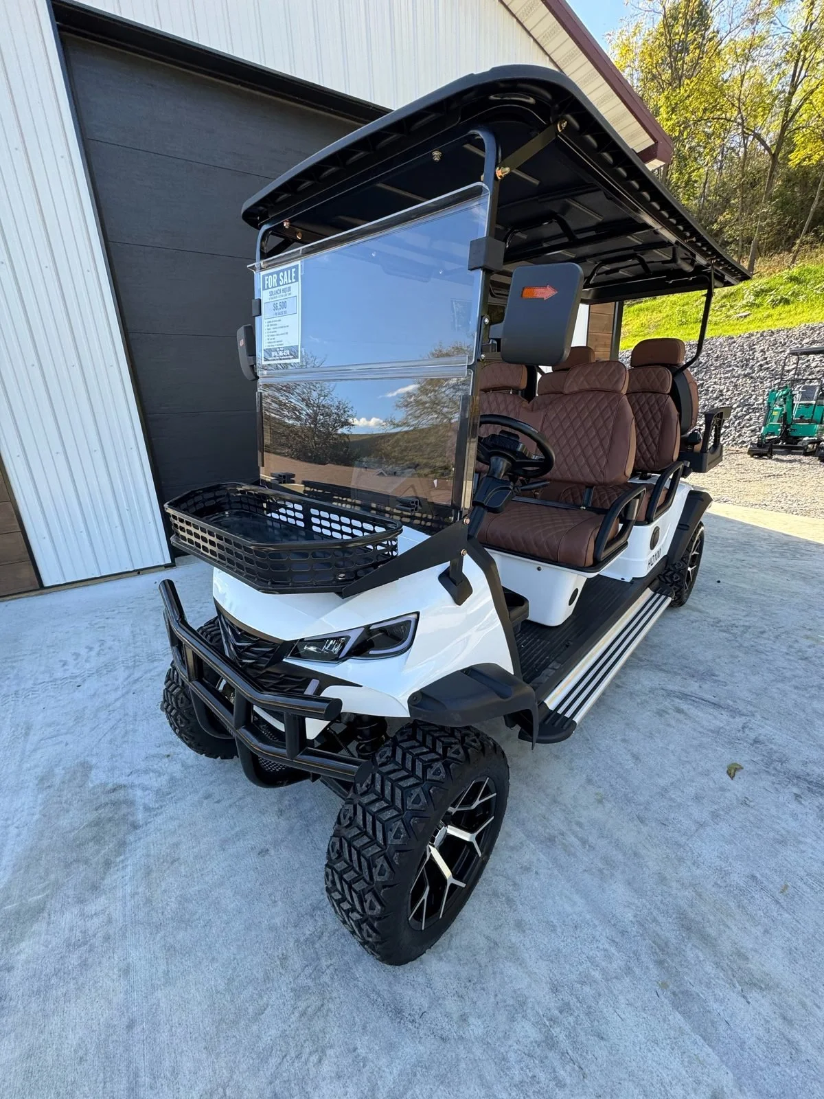 sdlanch-hq100-6-seat-lifted-electric-golf-cart-white-front.jpg