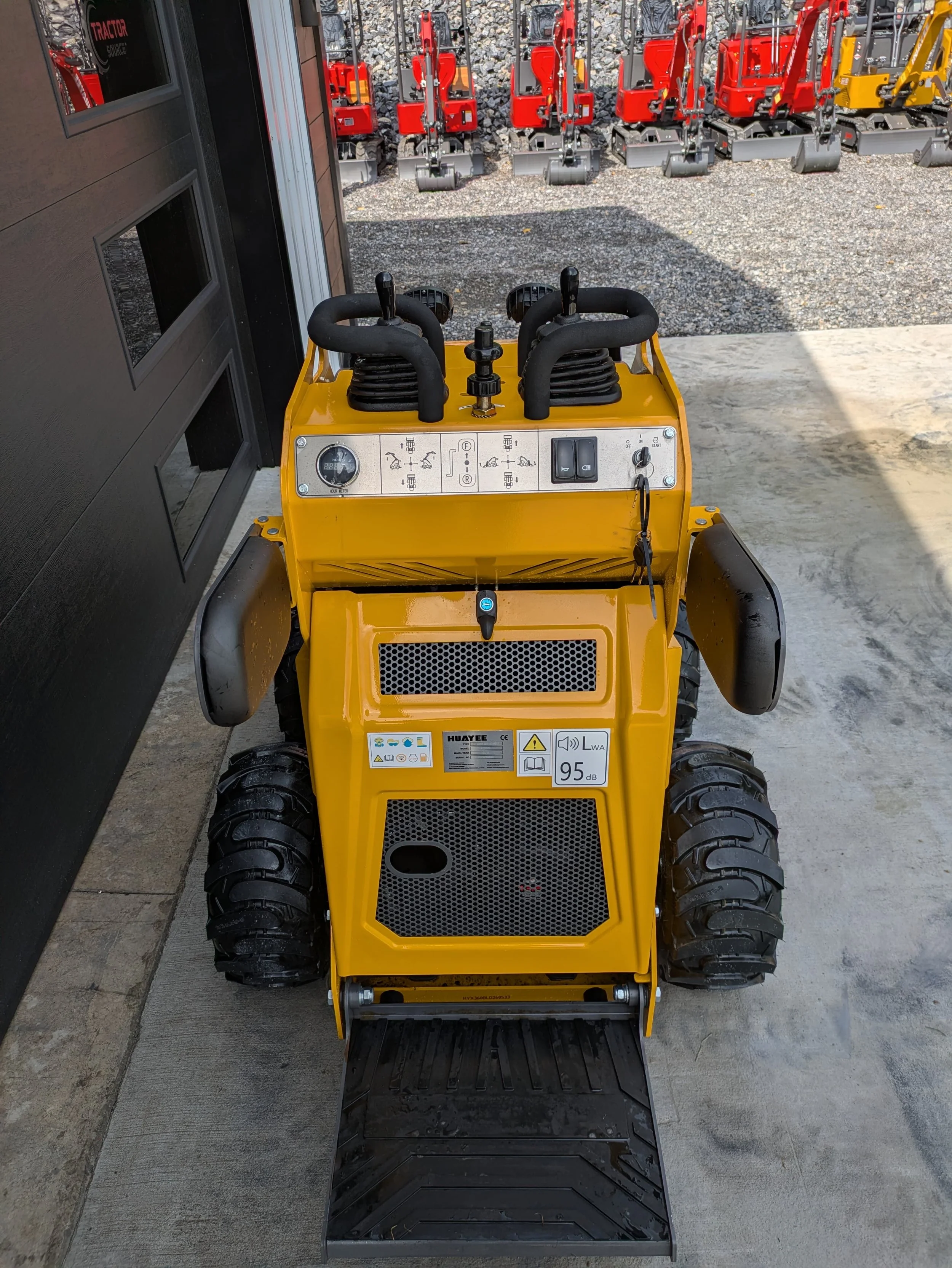 Huayee LHY360 mini skid steer for sale – TractorSource Altoona PA – operator controls