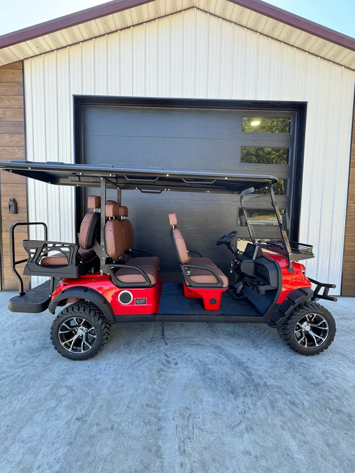 future-gc42s-golf-cart-side-view-garage-door.jpg