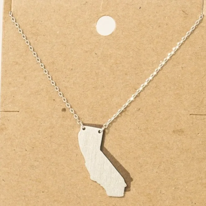 Silver+Dipped+California+State+Pendant+Necklace.webp