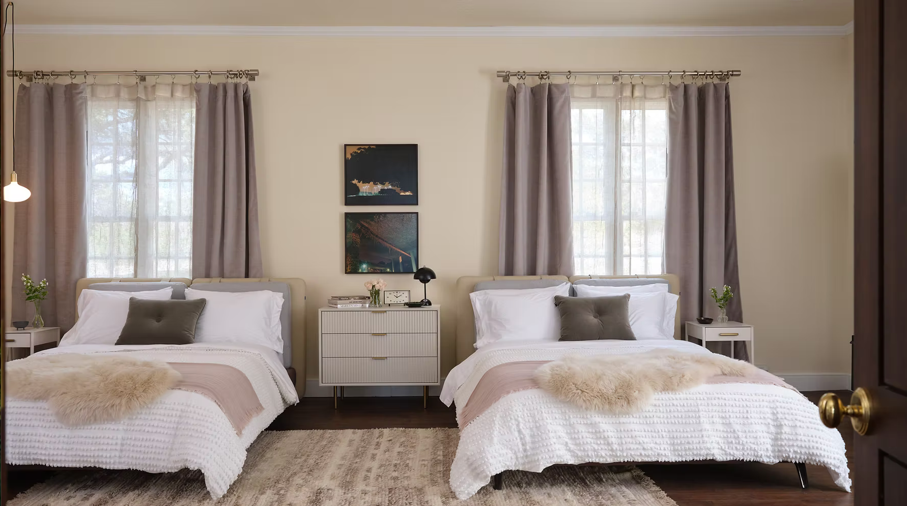 Yucca Suite (3 night stay, $1350)