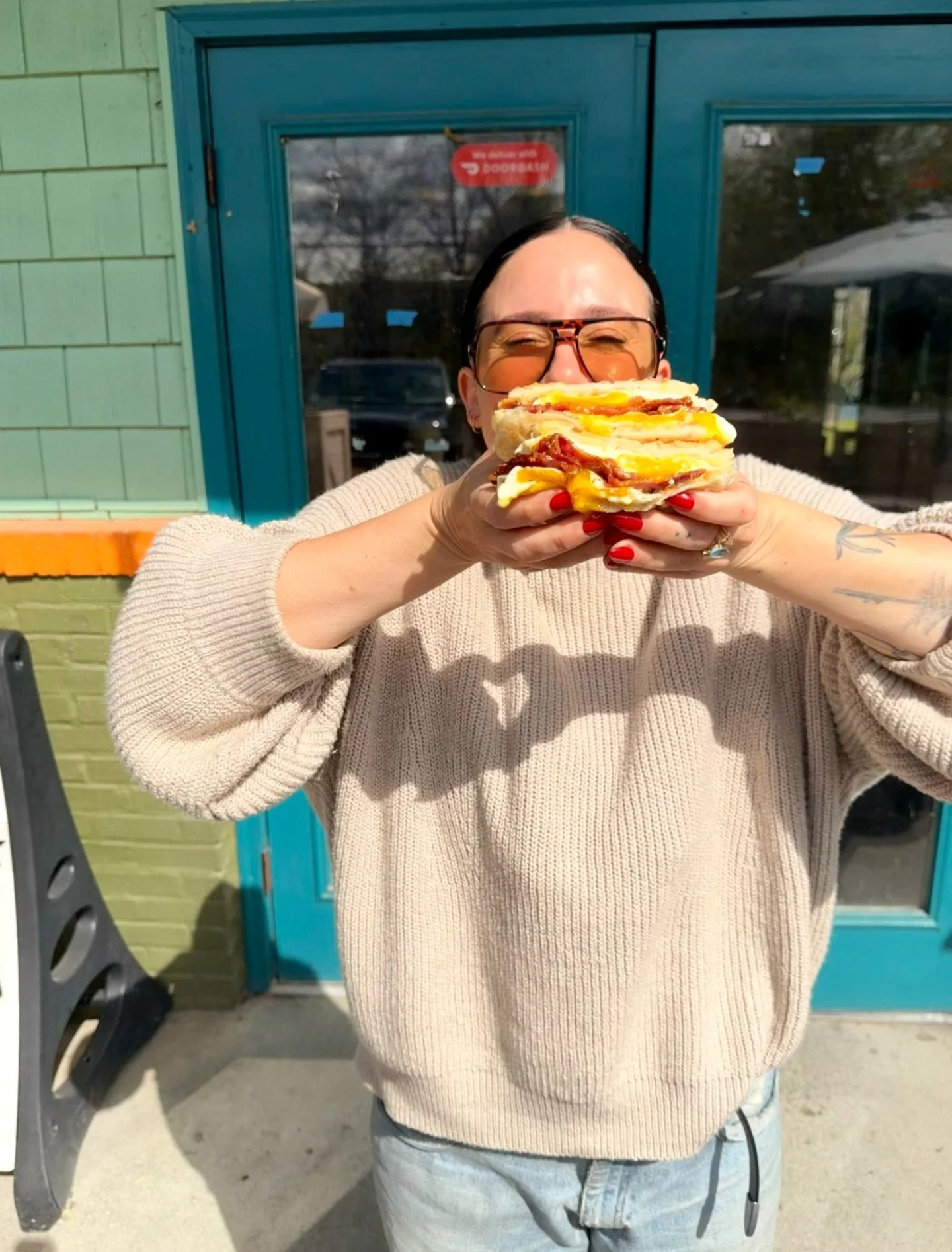 We are getting ready to announce our opening day (🎉!!!), and we can't wait to show you everything we've been working on. 

In the meantime, enjoy this photo of @kathkhoshaba showing off one of our breakfast sandwiches 🥪 

#Kikis #elizaville