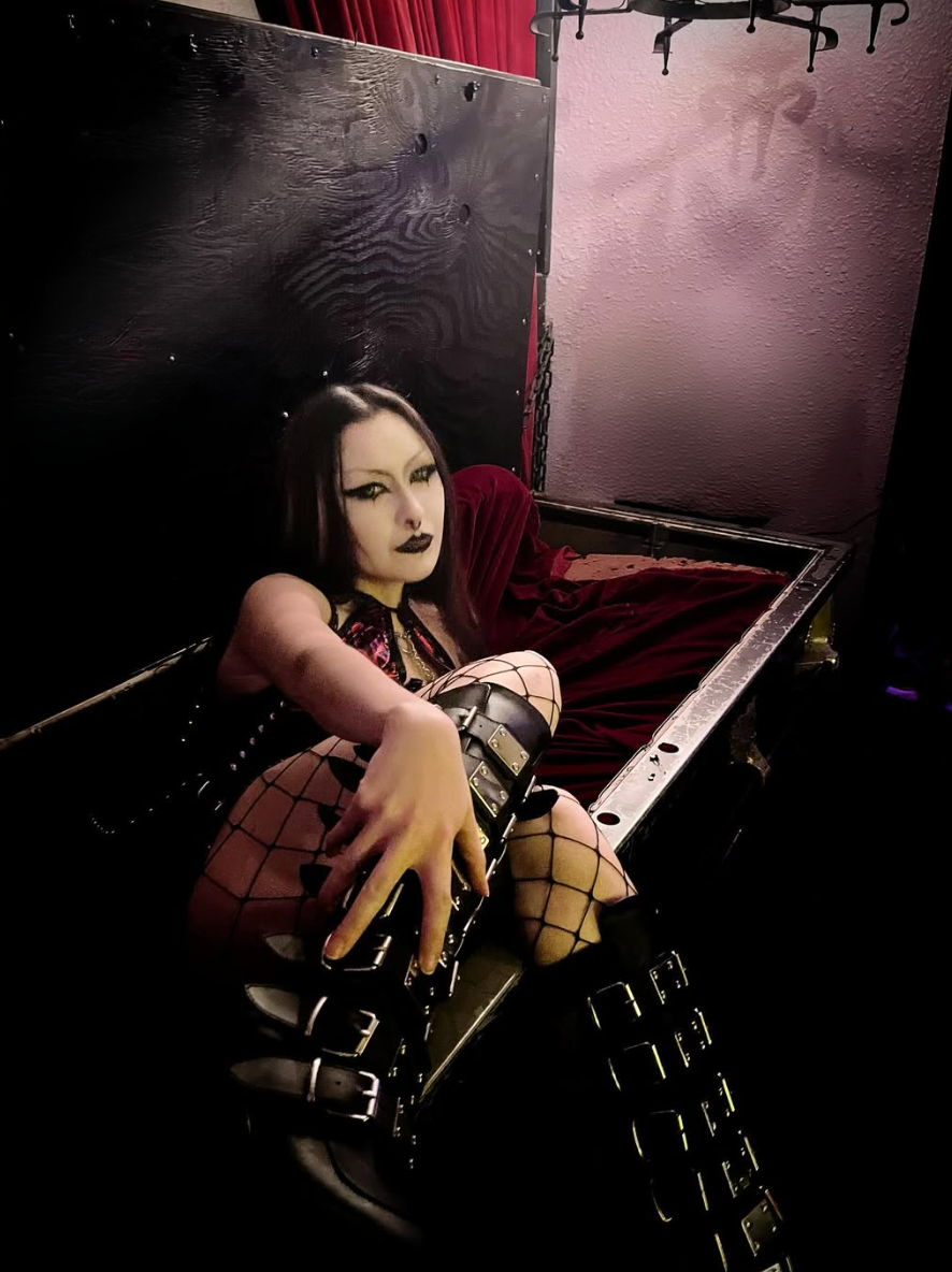 denise_coffin.png