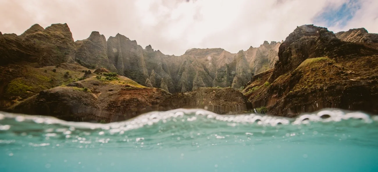 Become the version of you who creates extraordinary results with Meg Bradyhouse's mastermind and events.