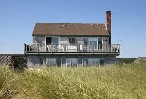 Troubleshooting Landscaping Issues on Beachfront Property
