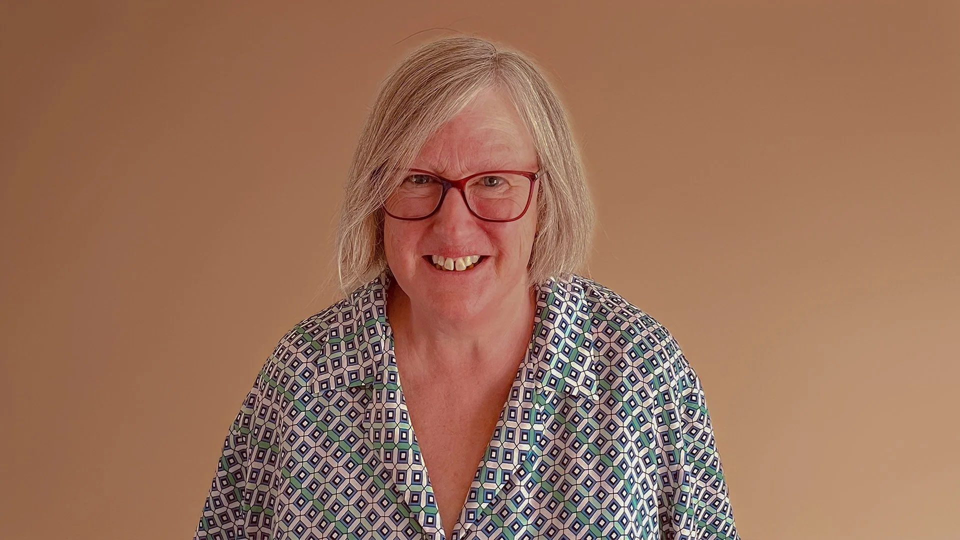 Jenny Hutchens Headshot, looking at camera