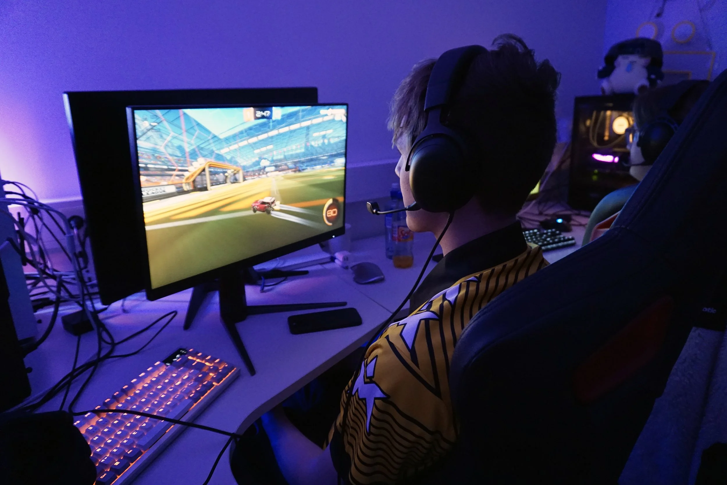 Matti in game behind.jpg