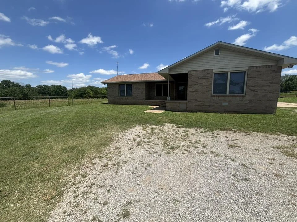 Bi-weekly lawn mowing service in Drumright, OK by Cardinal Outdoor Services