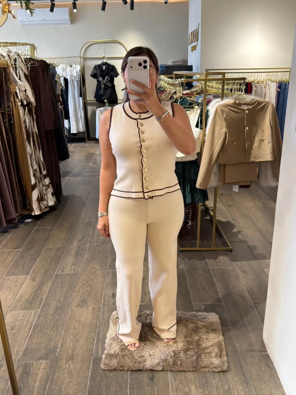 WhatsApp Image 2025-12-08 at 16.59.09.jpeg