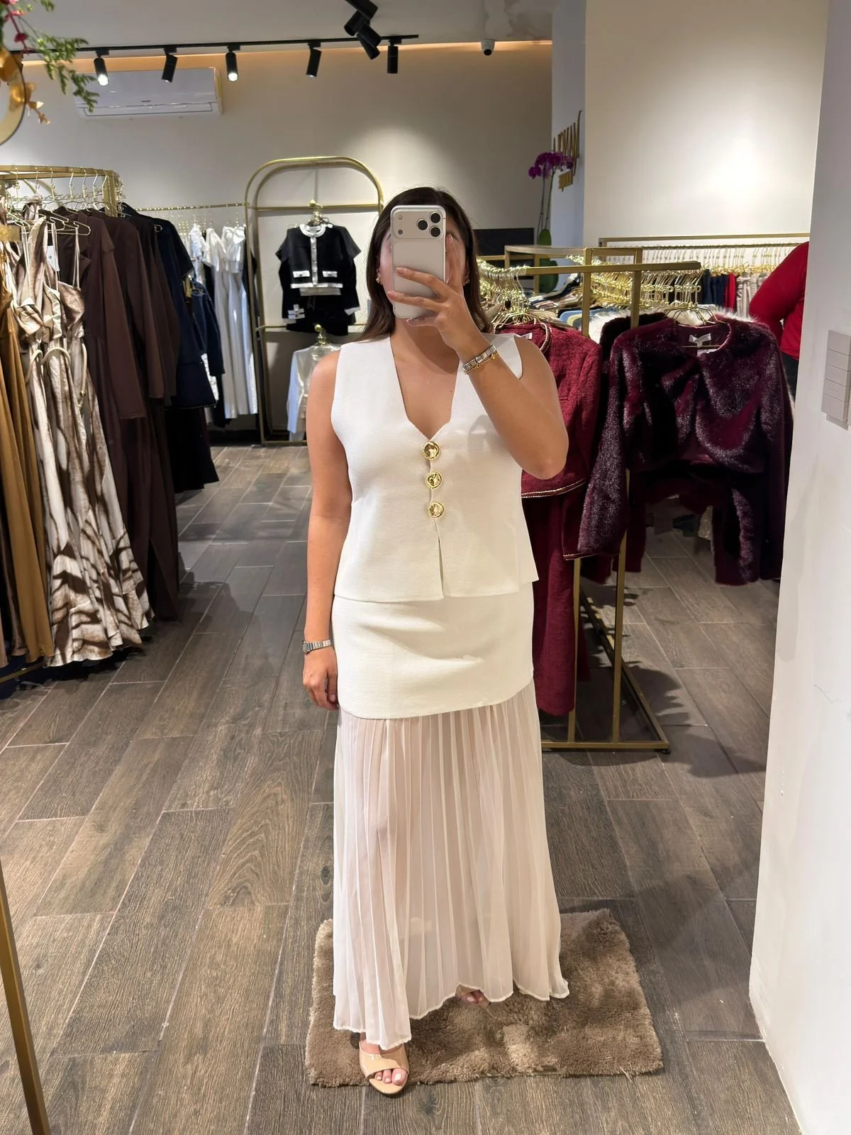 WhatsApp Image 2025-12-16 at 19.00.09.jpeg