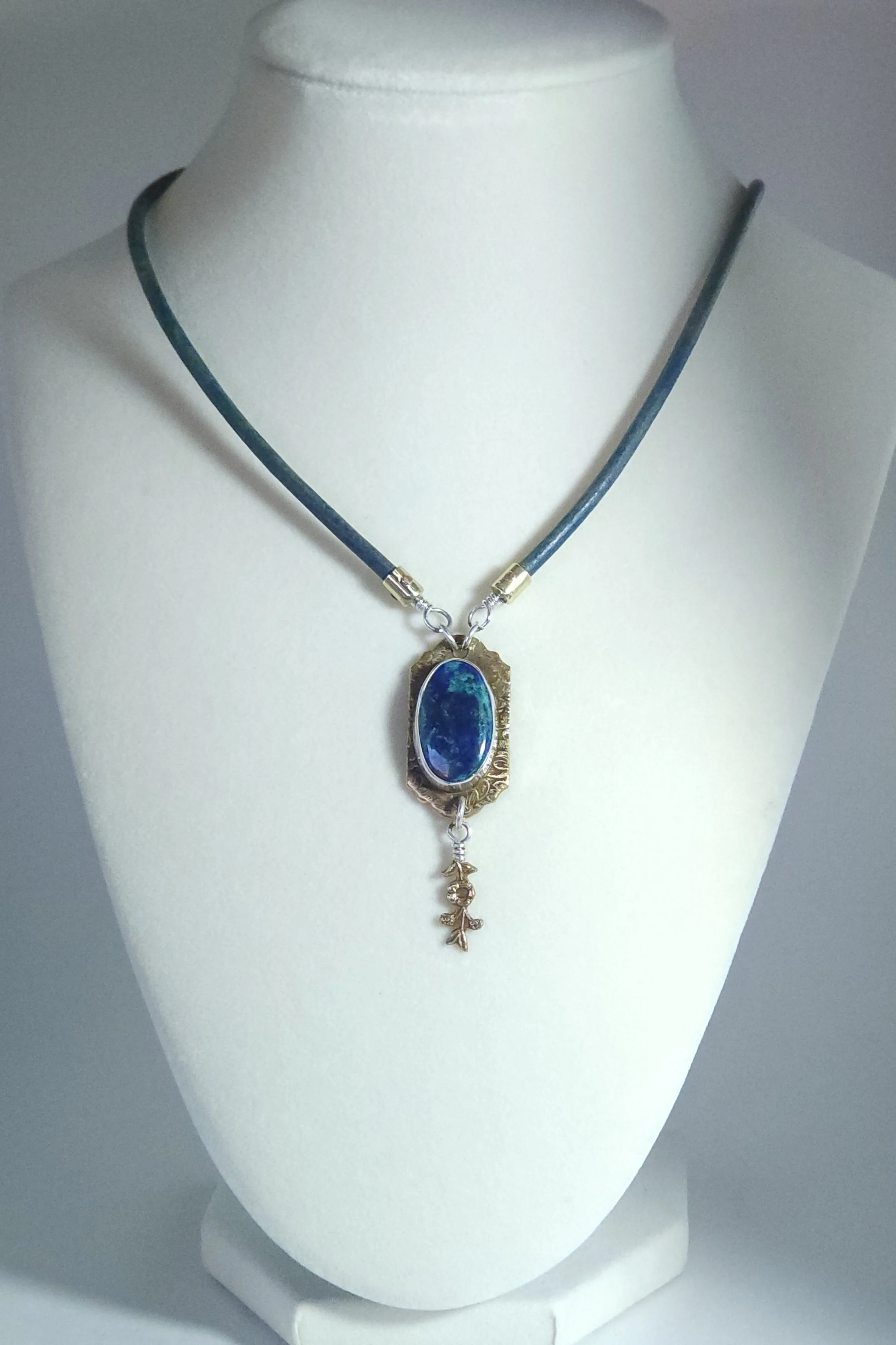 Azurite bronze necklace 5.jpg
