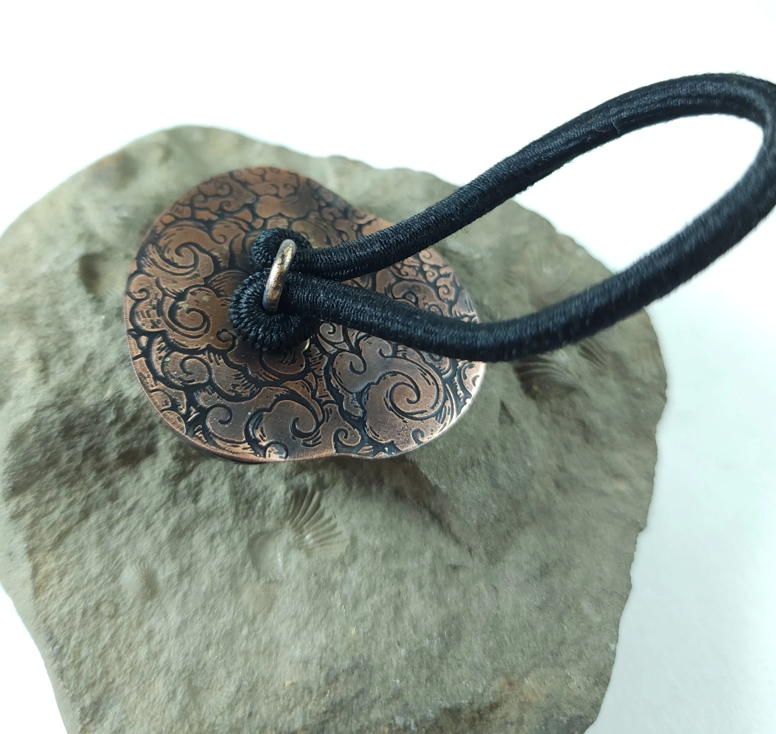 Red Crazy Lace Ponytail holder 5.jpg