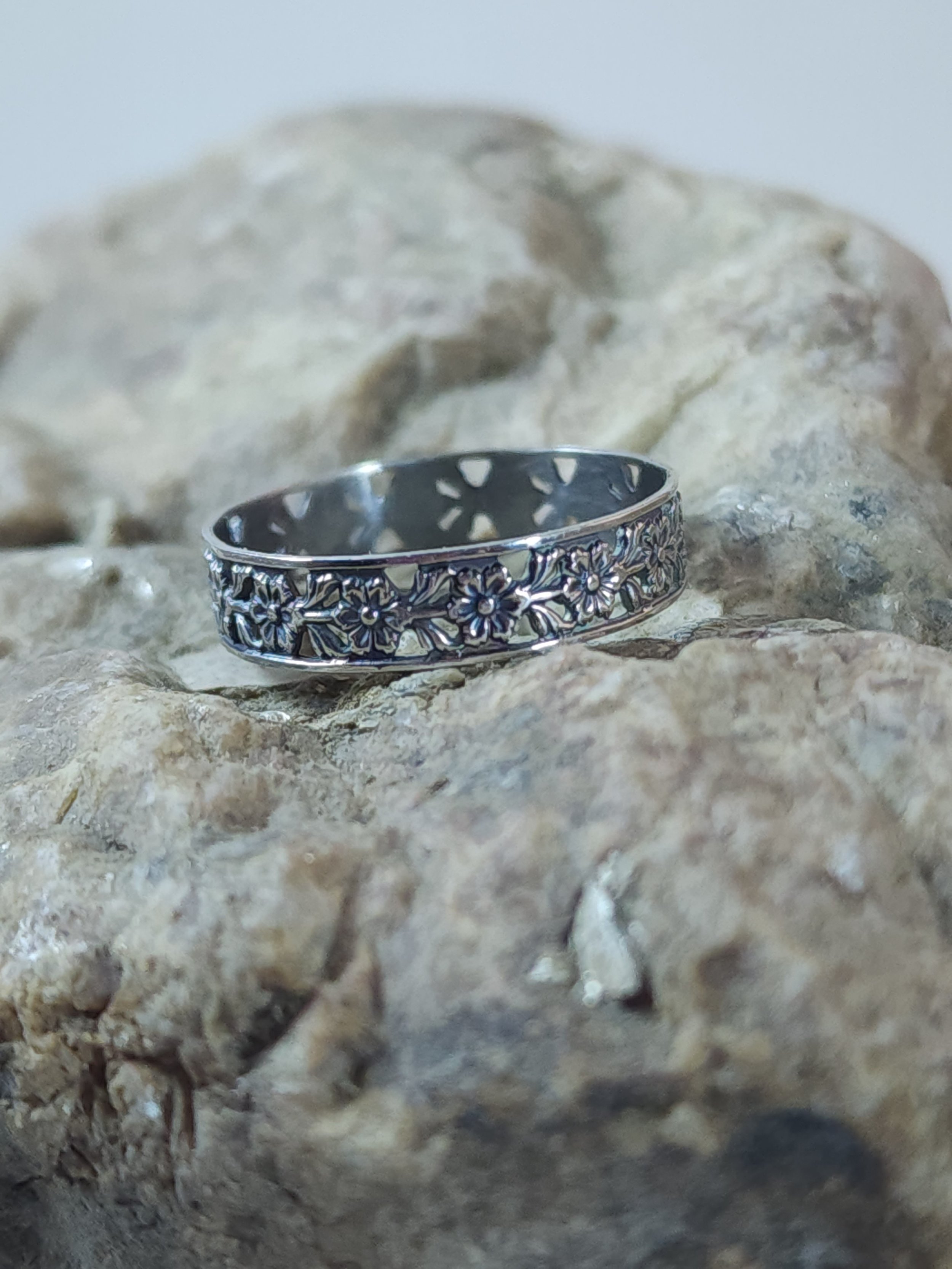 Delicate Floral sterling Silver Stacker Ring